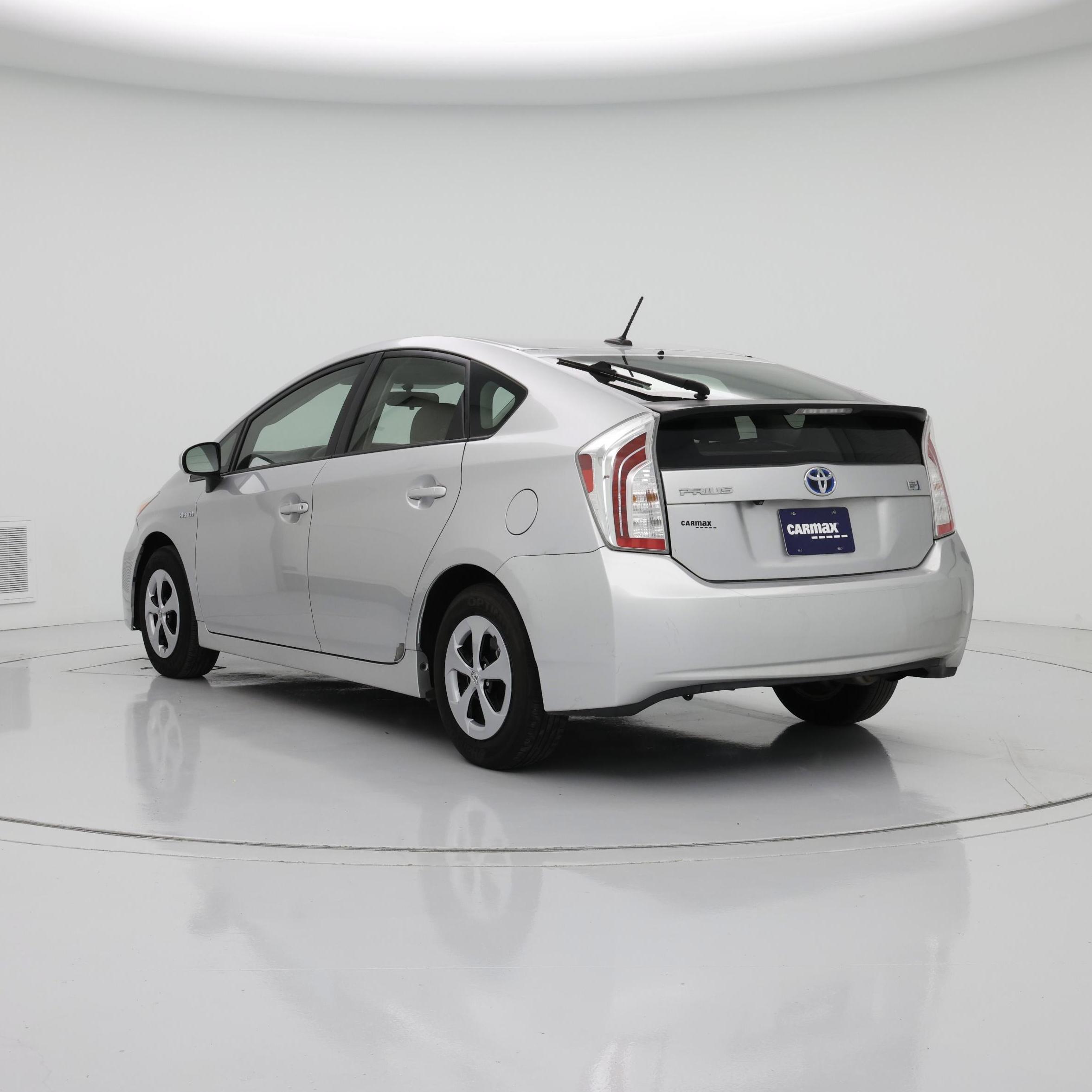 Thumbnail: 2013 Toyota Prius - 2