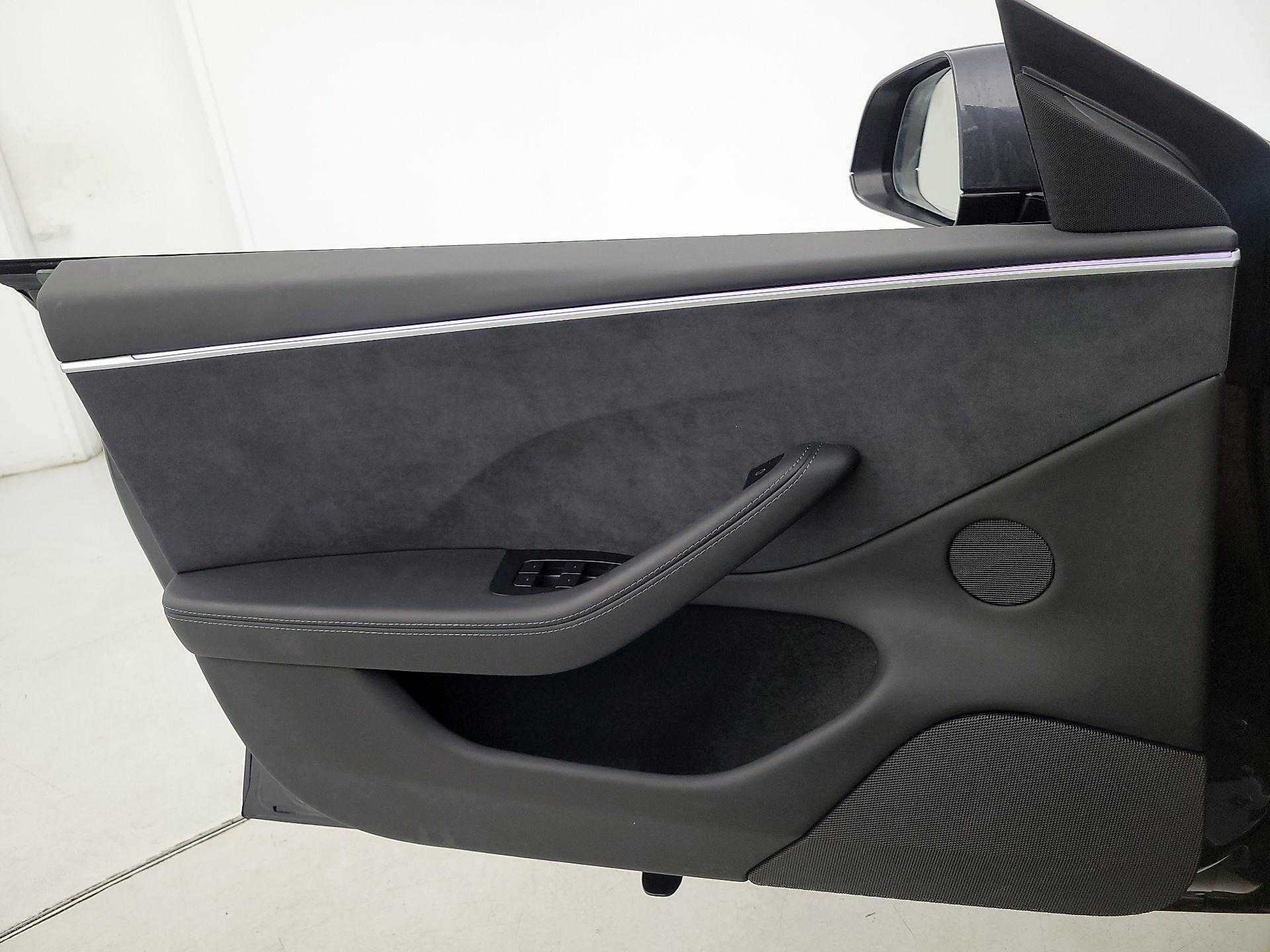 Thumbnail: 2024 Tesla Model 3 - 12