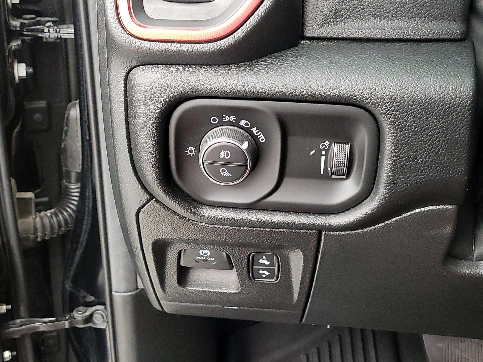 Thumbnail: 2022 RAM 1500 - 13