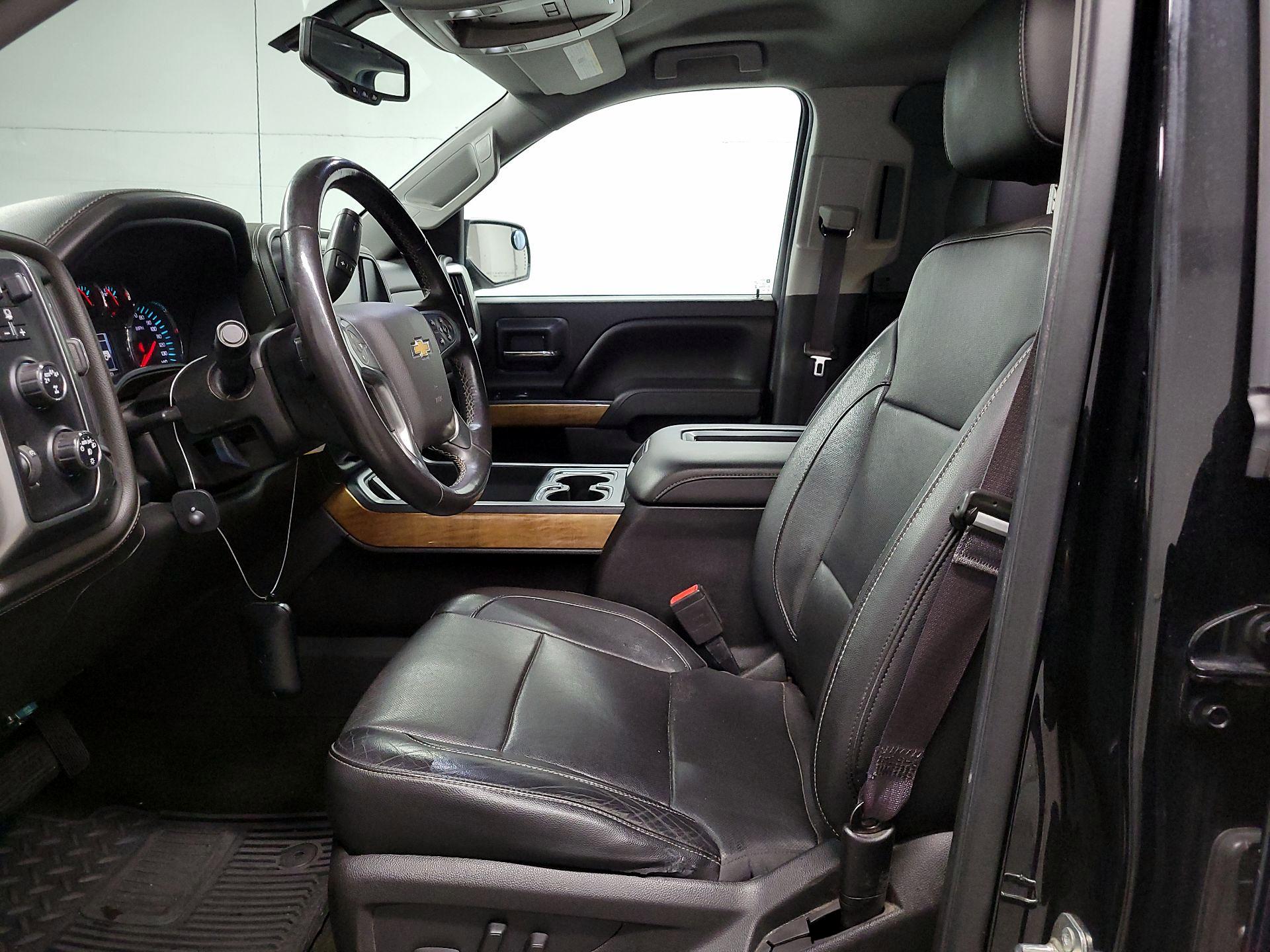 Thumbnail: 2017 Chevrolet Silverado 1500 - 11