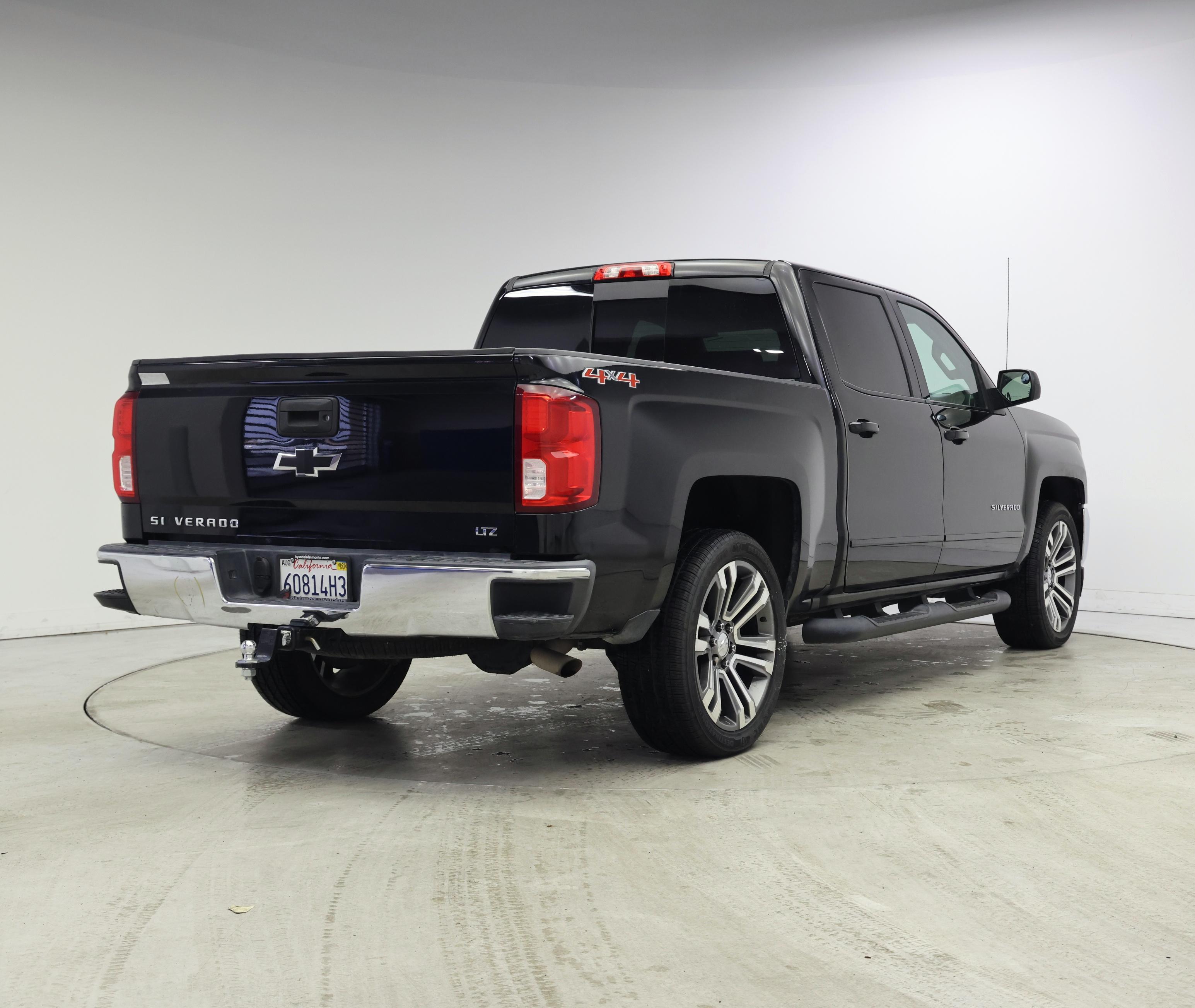 Thumbnail: 2017 Chevrolet Silverado 1500 - 8