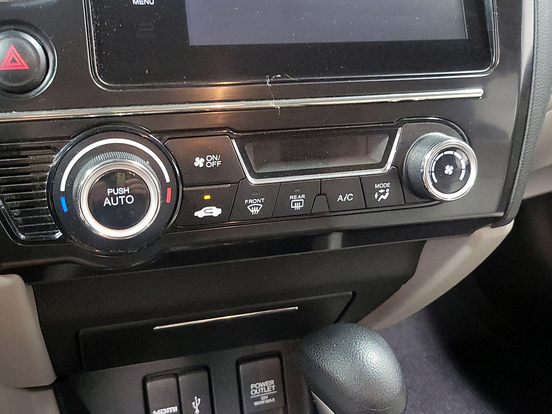 Thumbnail: 2015 Honda Civic - 14