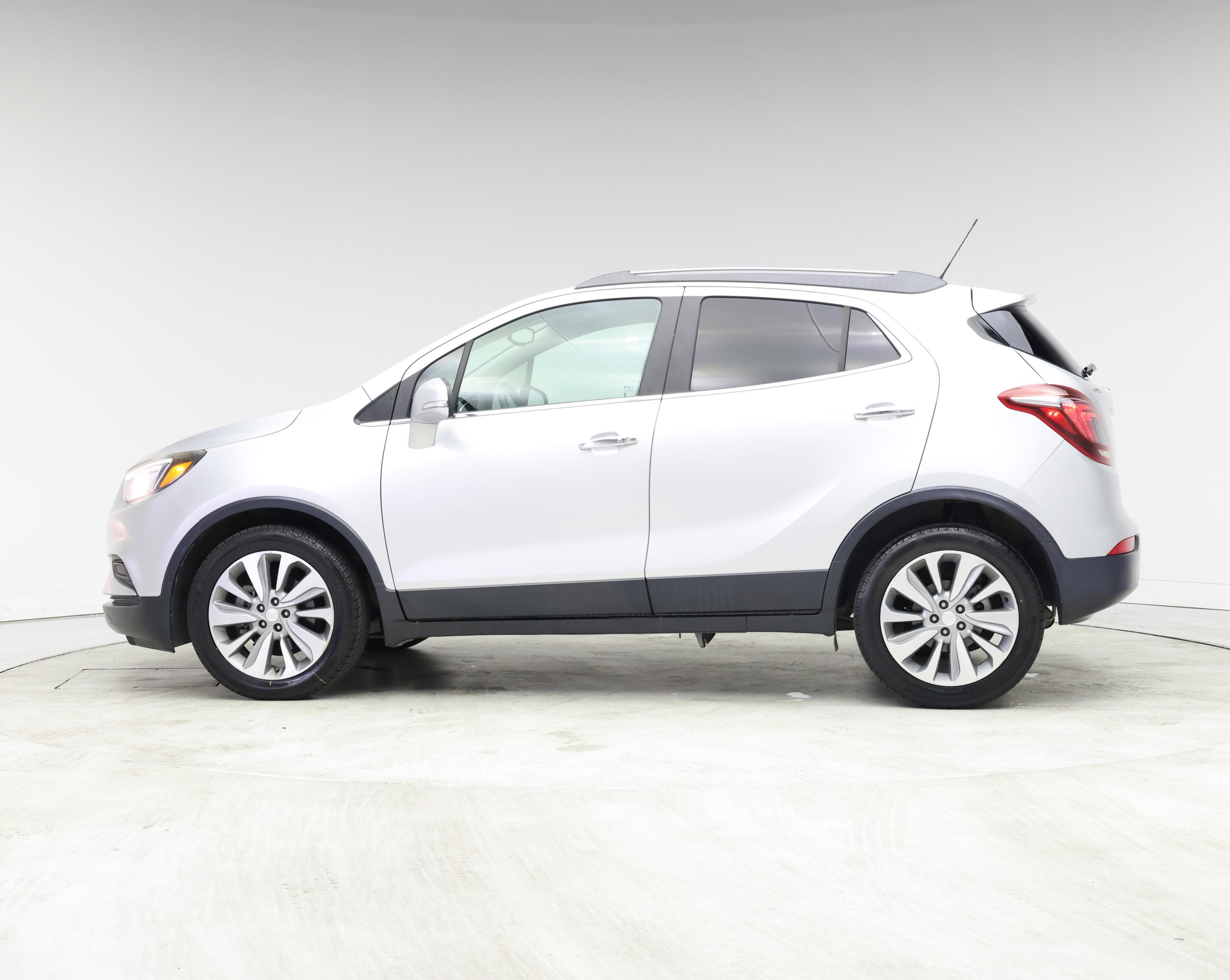 Thumbnail: 2018 Buick Encore - 3