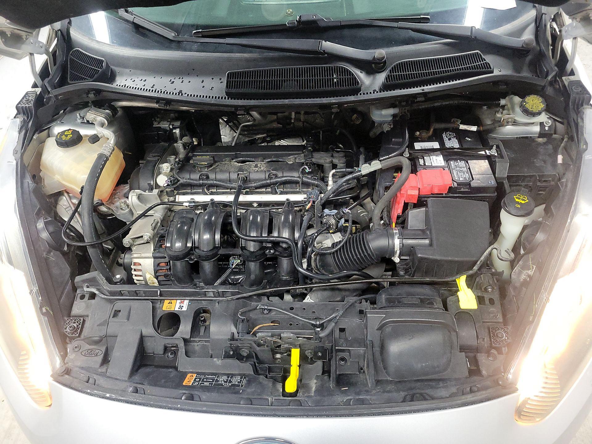 Thumbnail: 2015 Ford Fiesta - 19