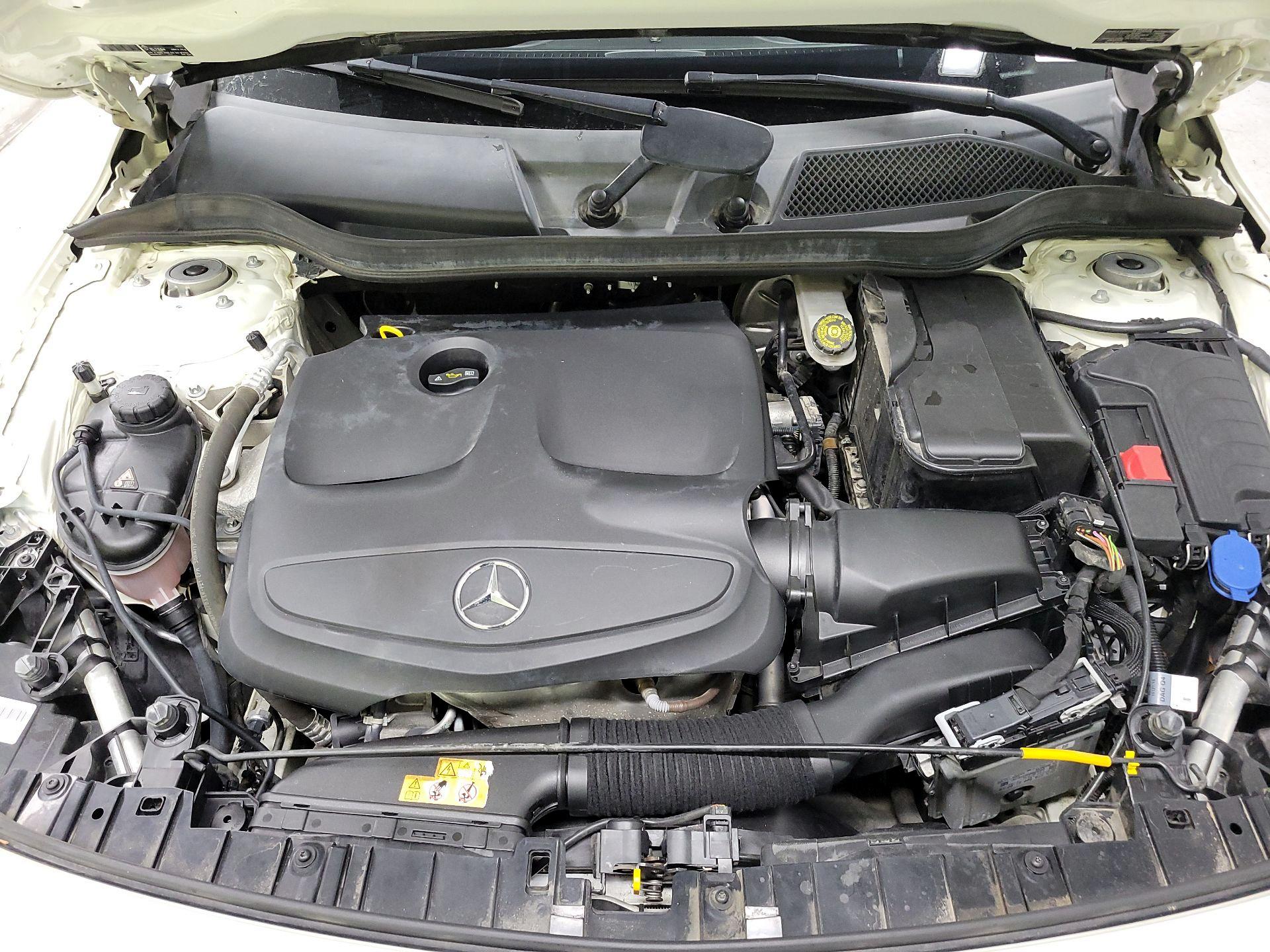 Thumbnail: 2018 Mercedes-Benz GLA - 20