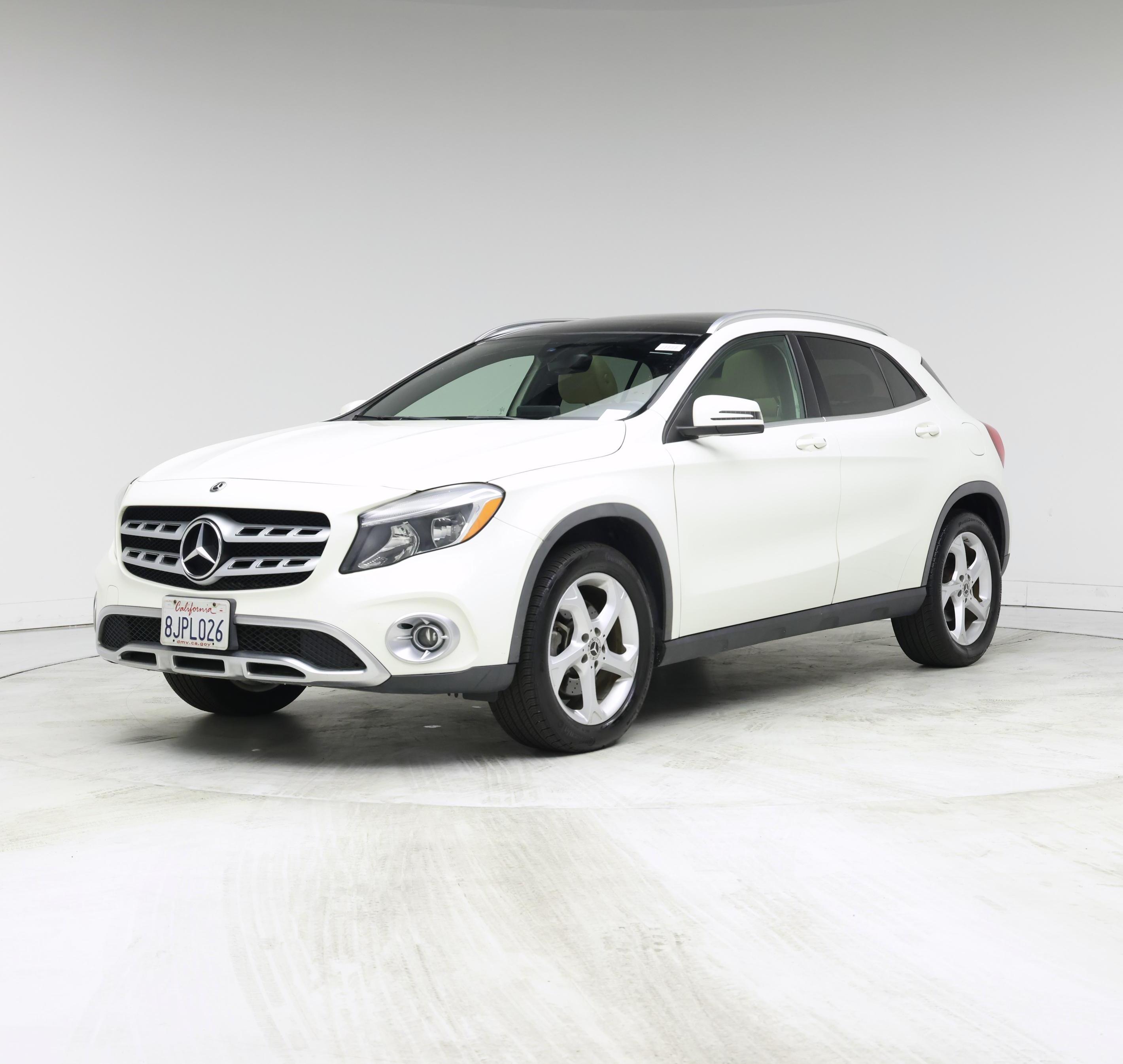 Thumbnail: 2018 Mercedes-Benz GLA - 4