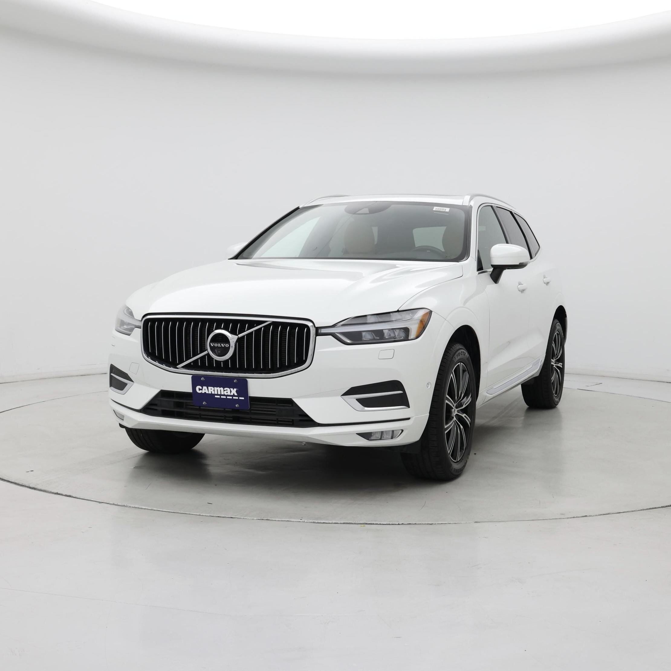 Thumbnail: 2019 Volvo XC60 - 4