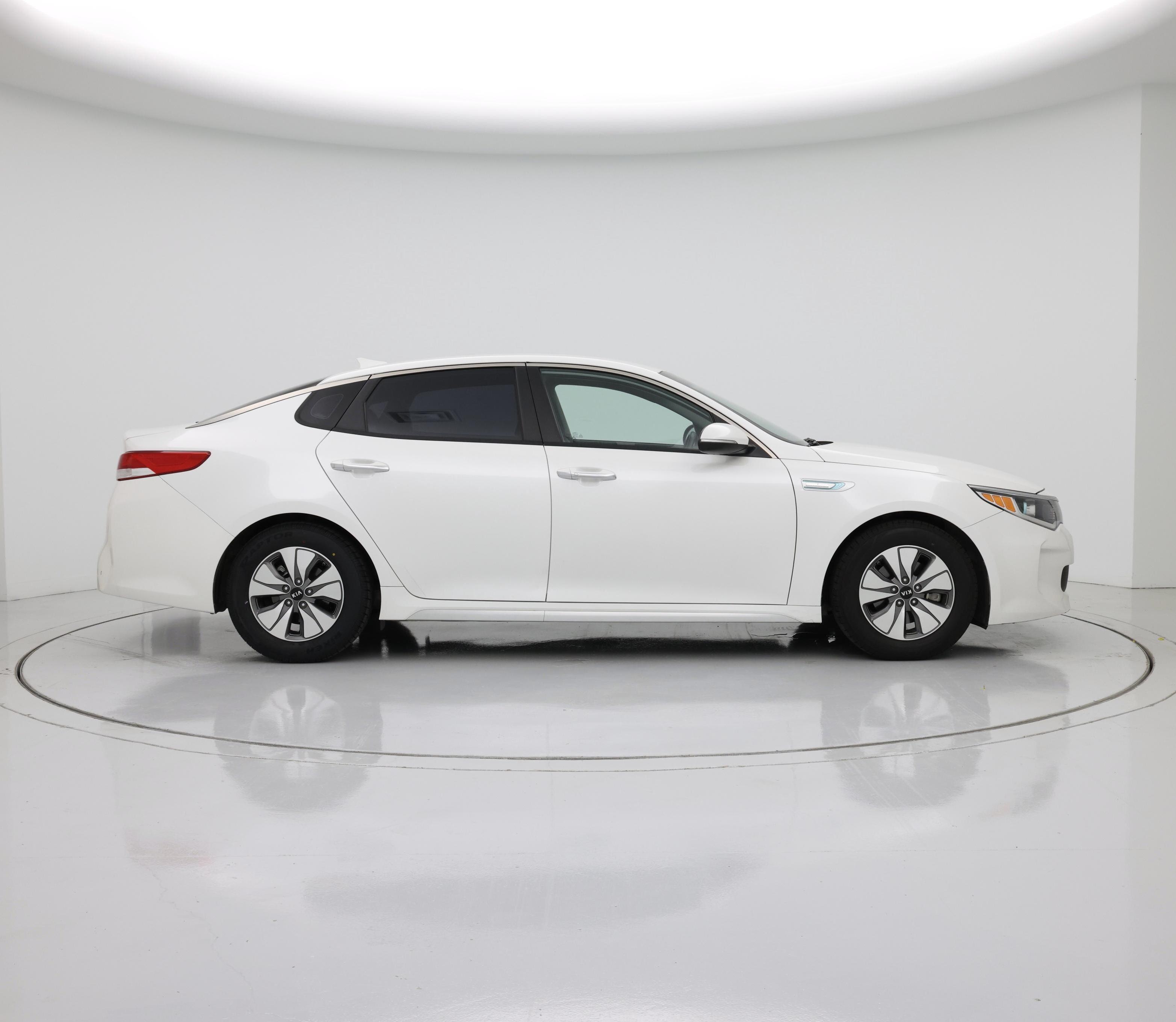 Thumbnail: 2017 Kia Optima - 7