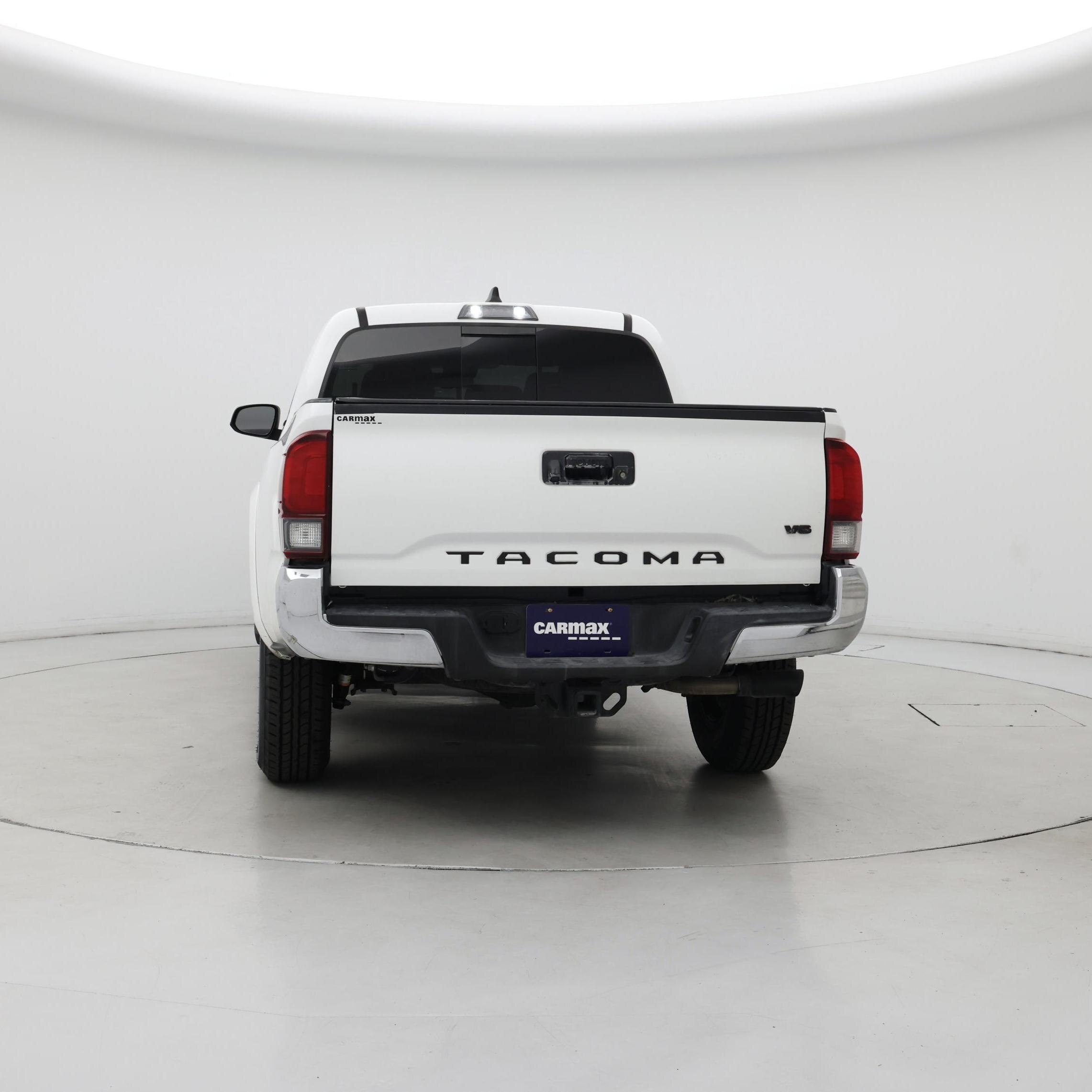 Thumbnail: 2022 Toyota Tacoma - 6