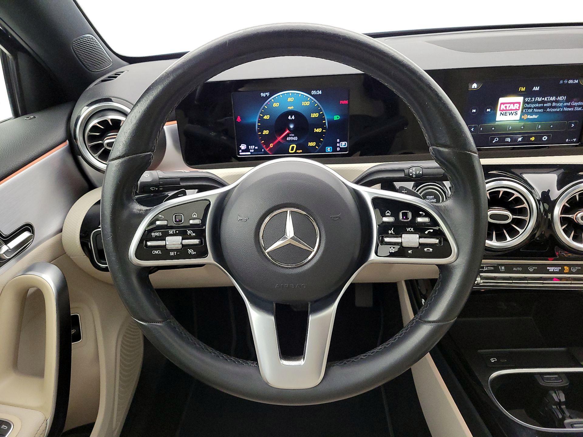 Thumbnail: 2020 Mercedes-Benz A-Class - 10