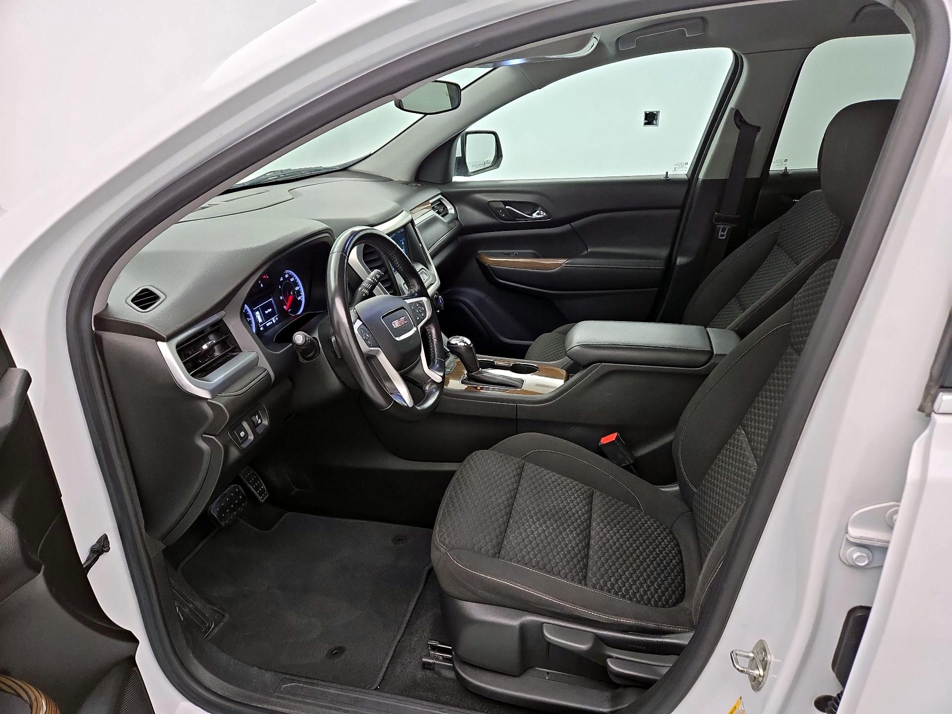 Thumbnail: 2018 GMC Acadia - 11