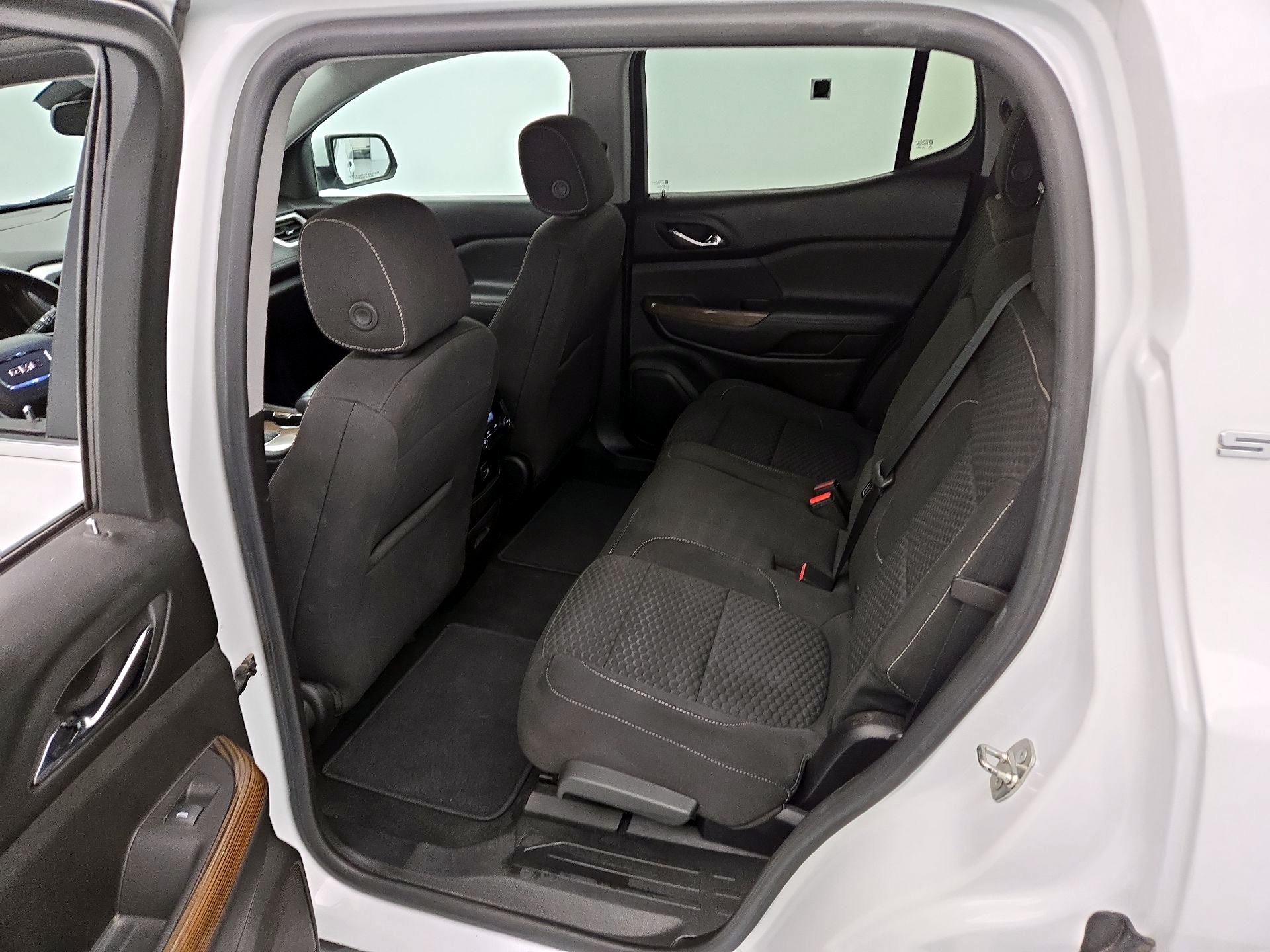 Thumbnail: 2018 GMC Acadia - 19