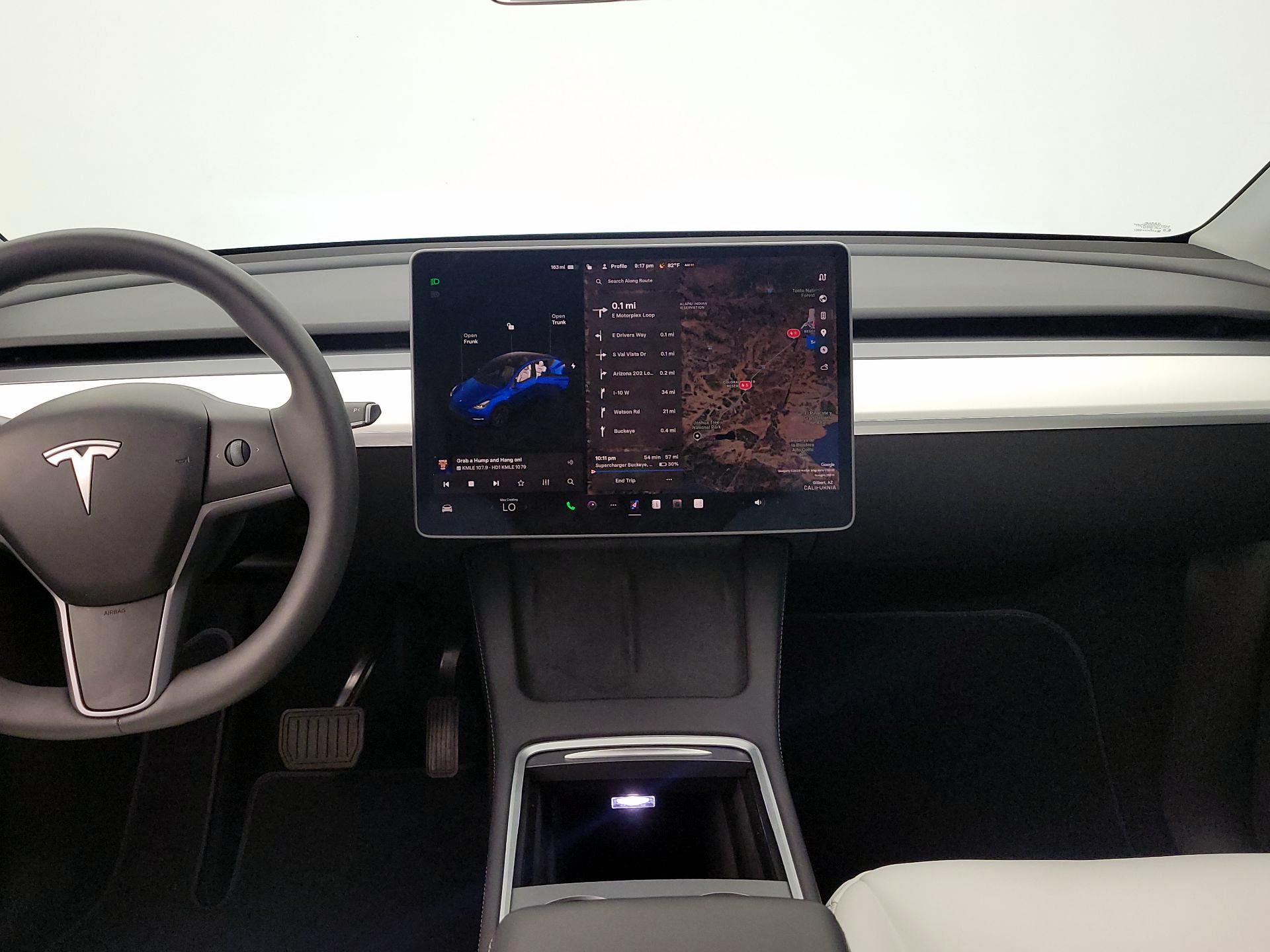 Thumbnail: 2025 Tesla Model Y - 9