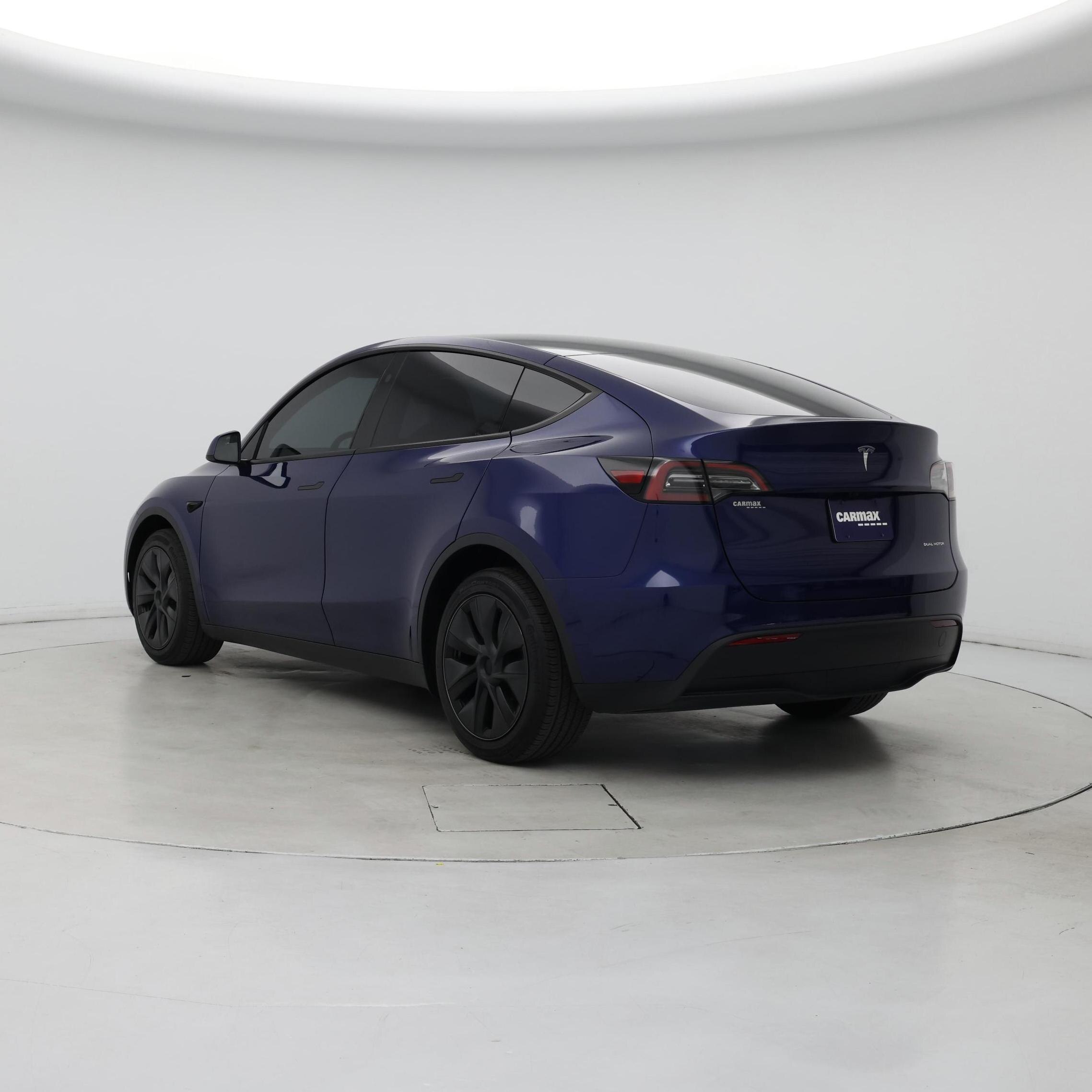 Thumbnail: 2025 Tesla Model Y - 2