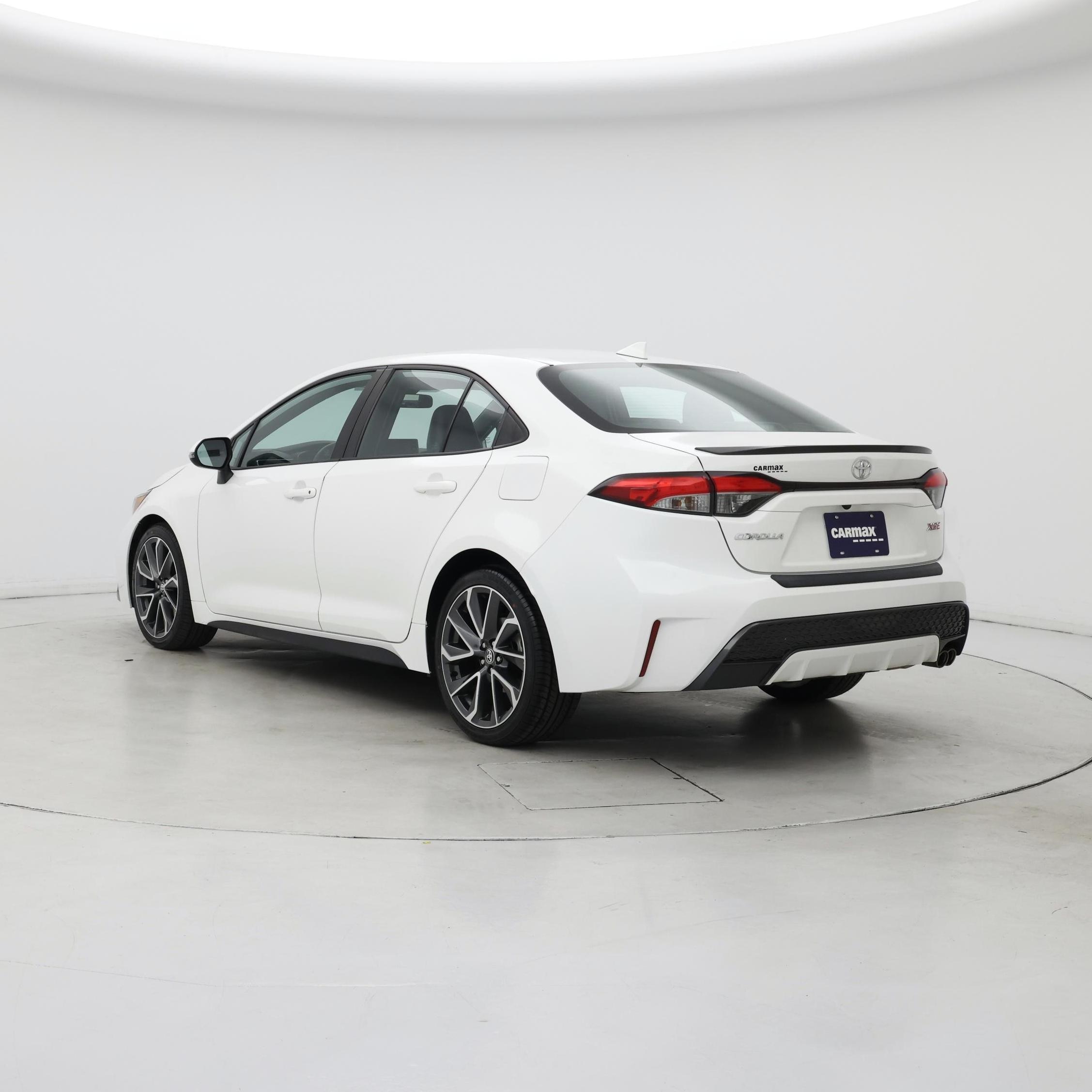 Thumbnail: 2021 Toyota Corolla - 2
