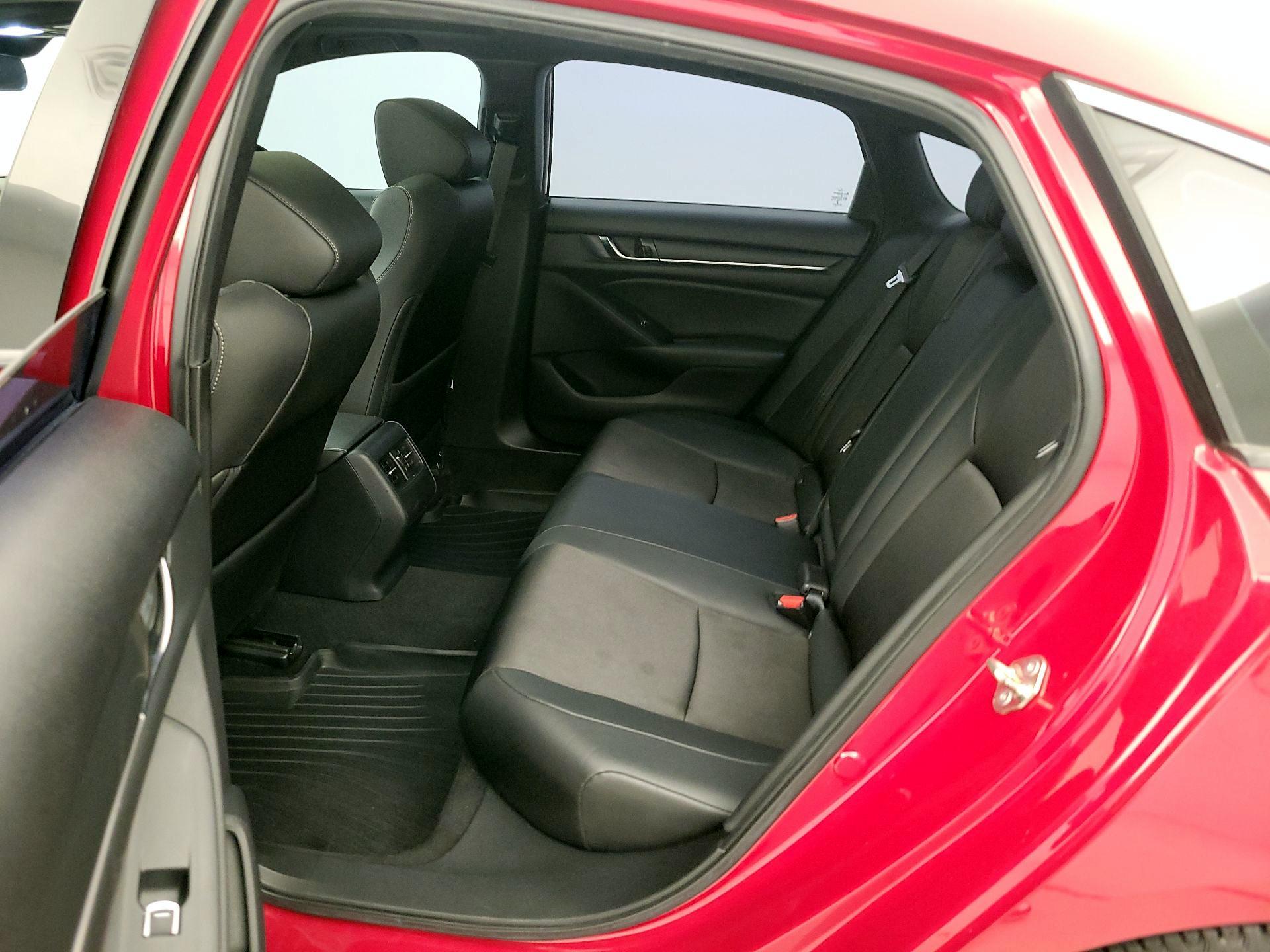 Thumbnail: 2019 Honda Accord - 20