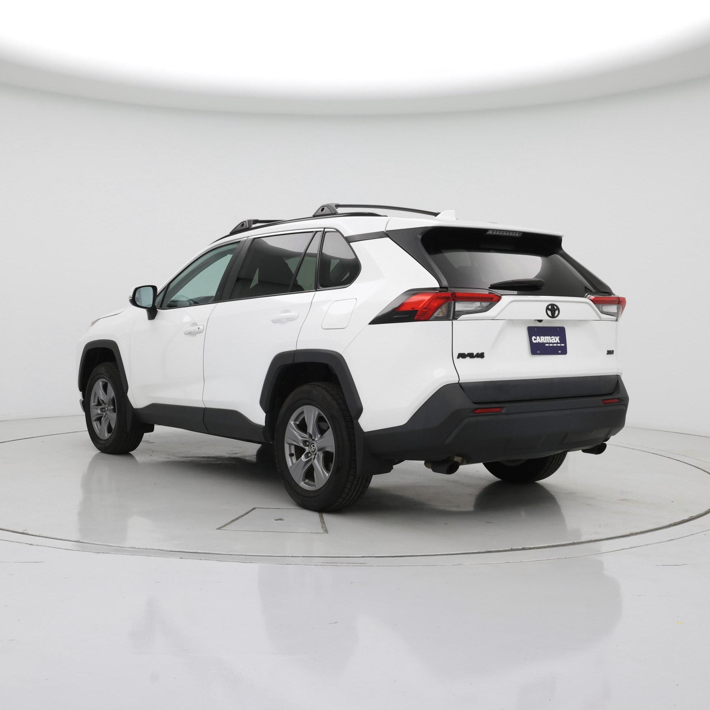 Thumbnail: 2022 Toyota RAV4 - 2
