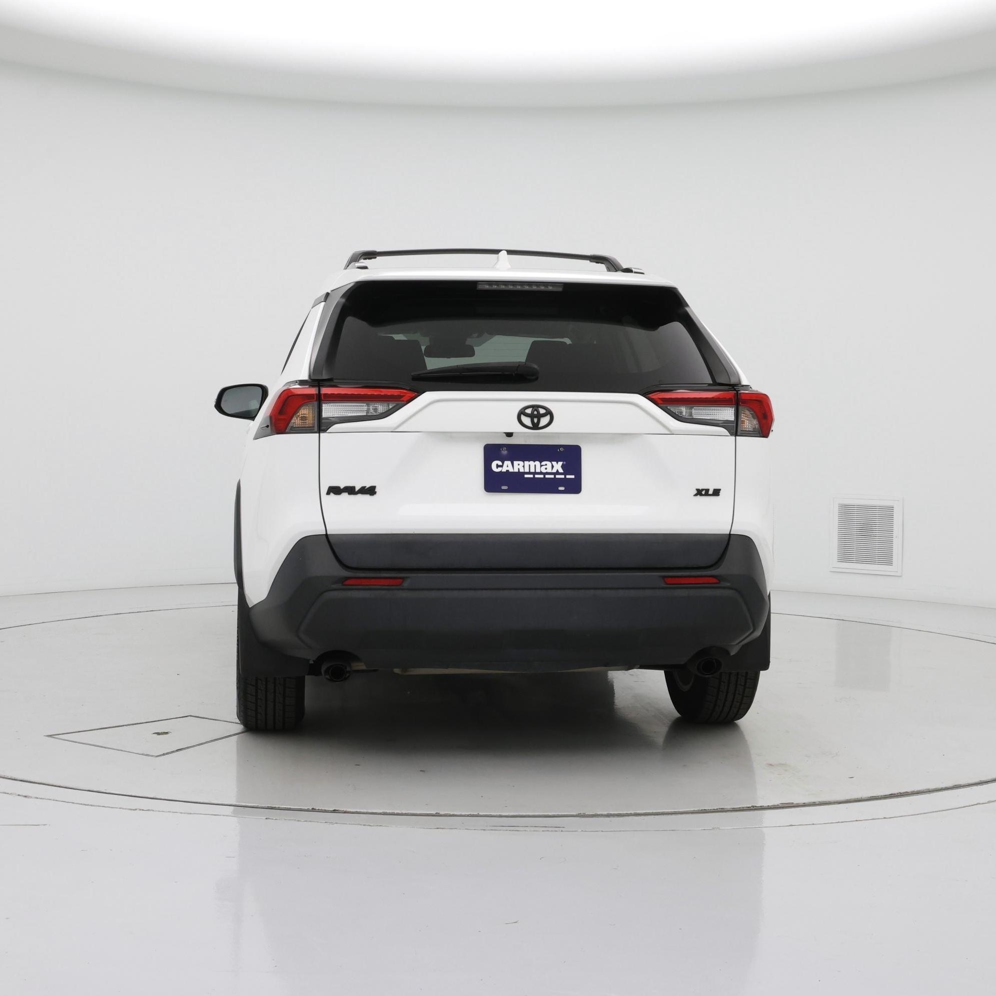 Thumbnail: 2022 Toyota RAV4 - 6