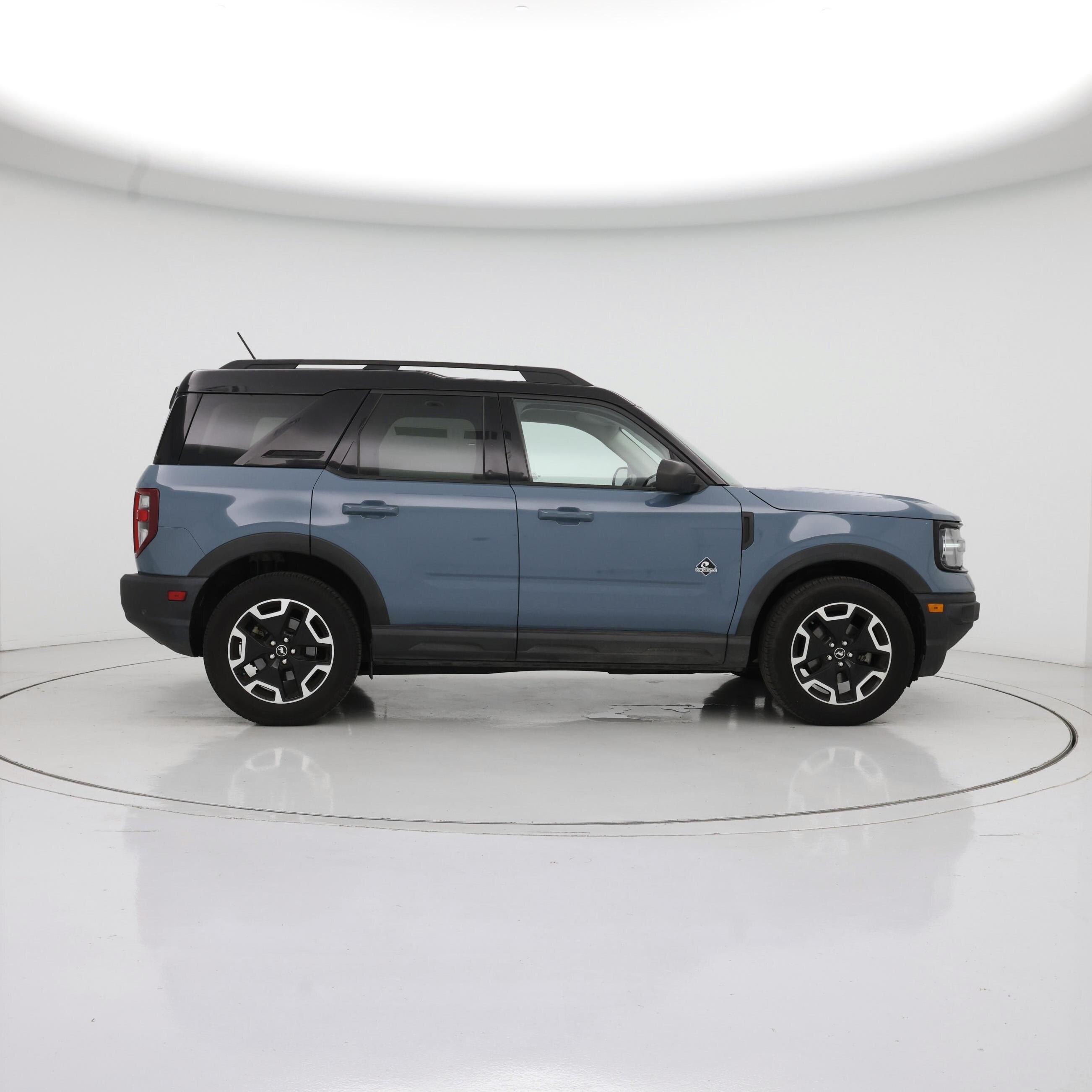 Thumbnail: 2021 Ford Bronco Sport - 7