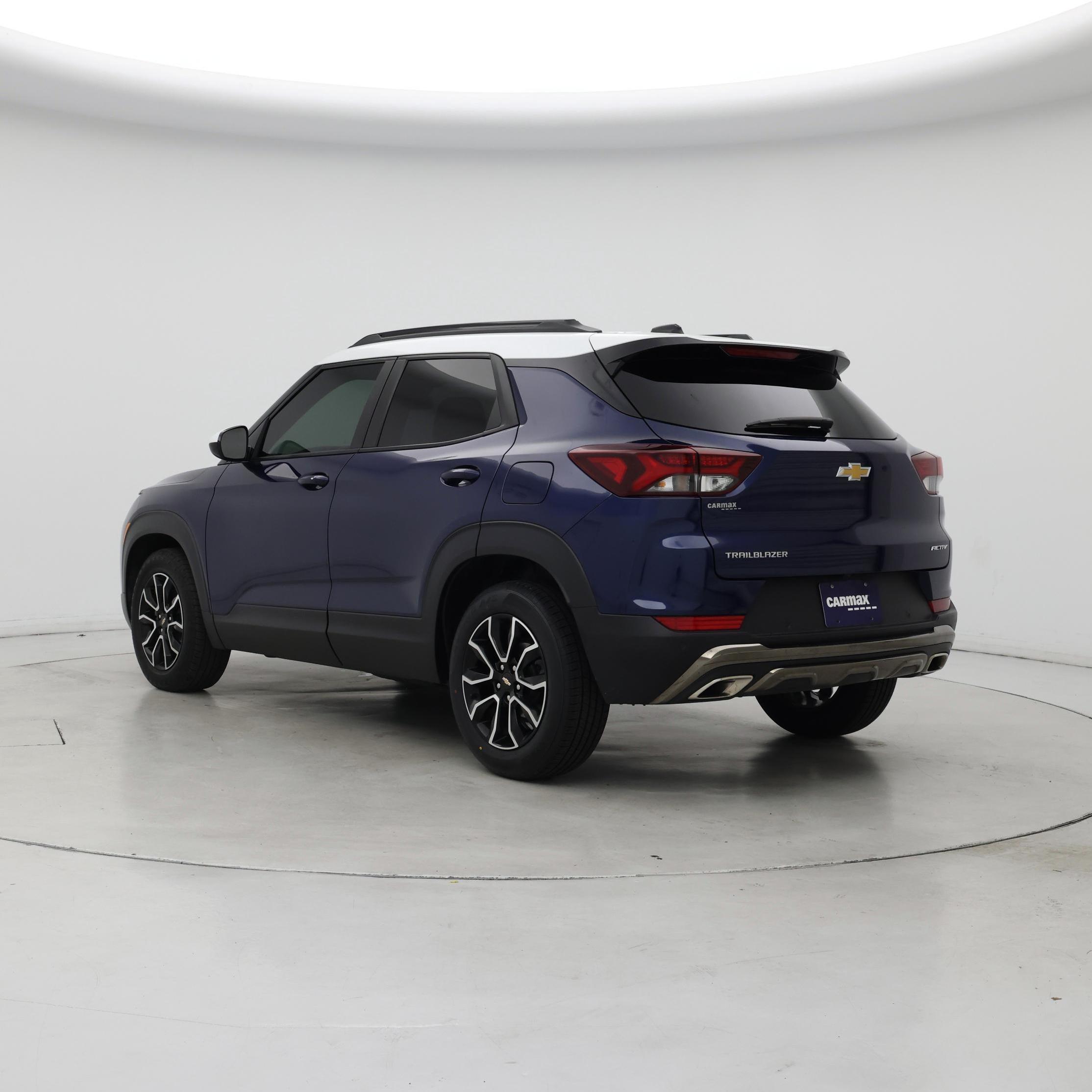 Thumbnail: 2022 Chevrolet TrailBlazer - 2