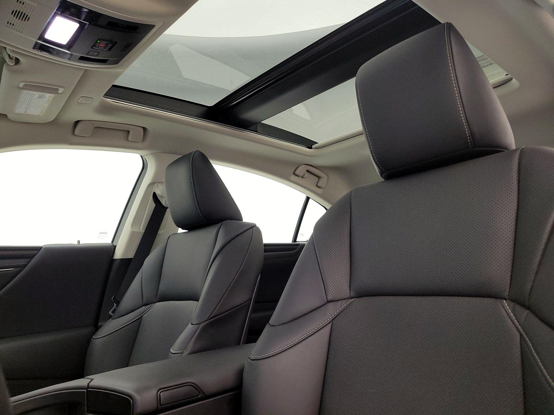 Thumbnail: 2024 Lexus ES - 19