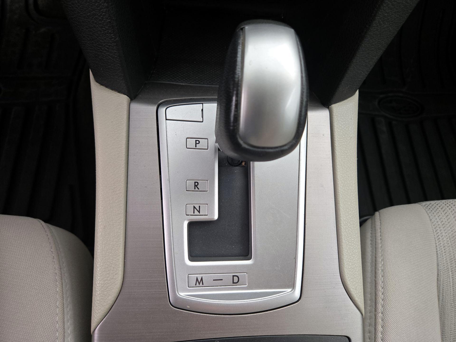 Thumbnail: 2014 Subaru Outback - 16