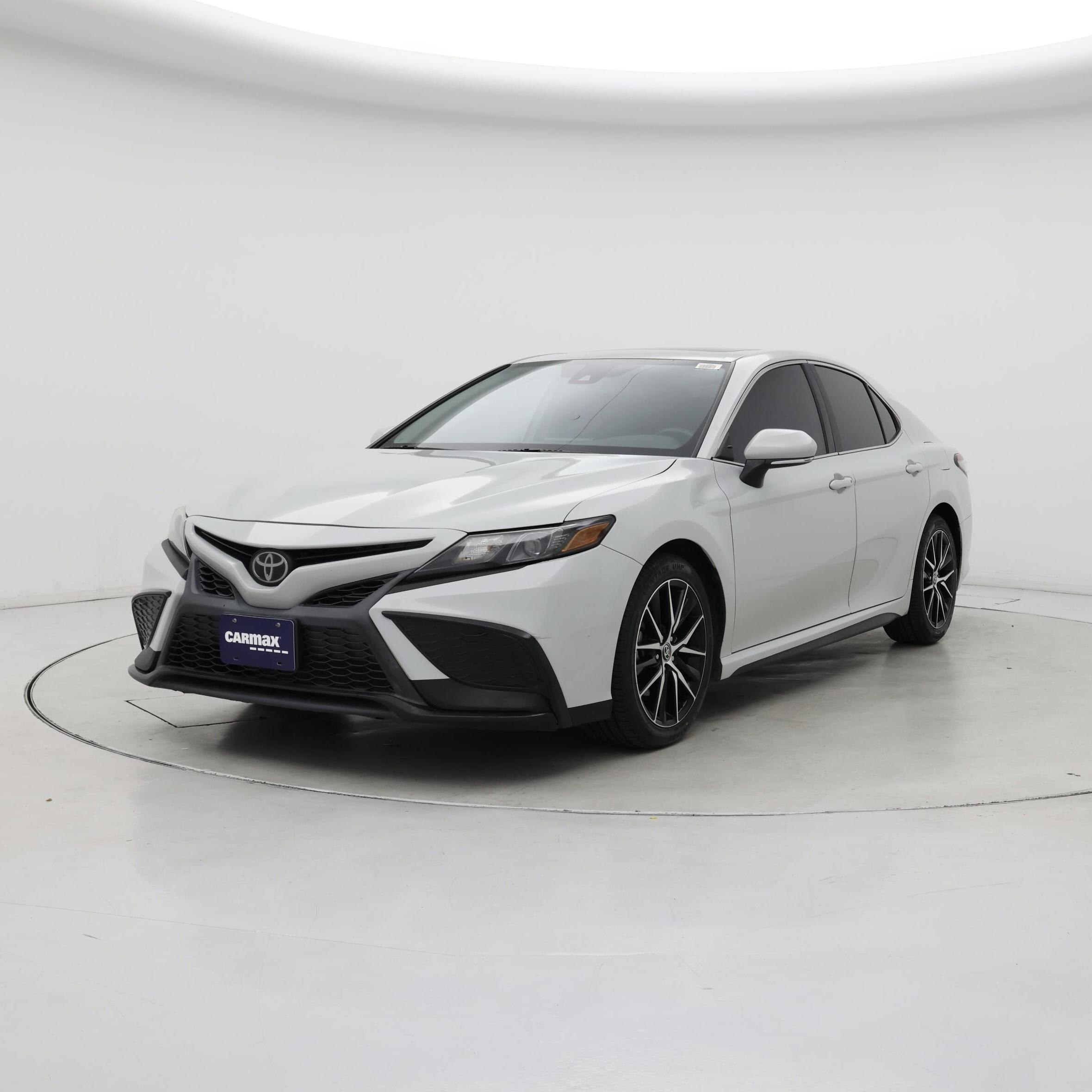 Thumbnail: 2022 Toyota Camry - 4
