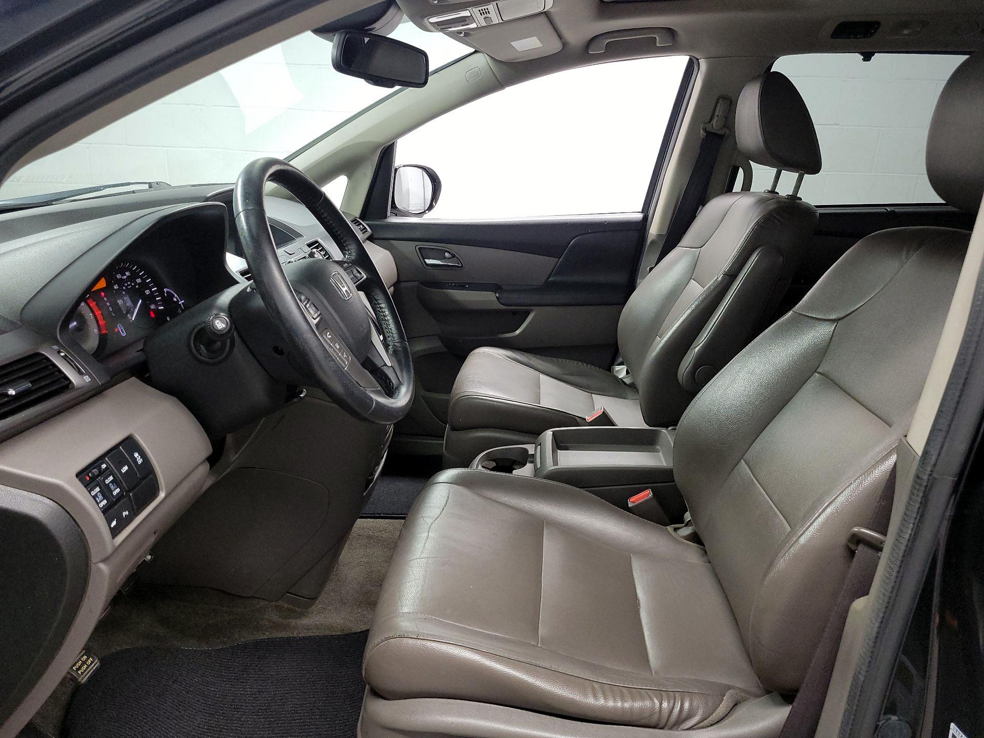 Thumbnail: 2014 Honda Odyssey - 11