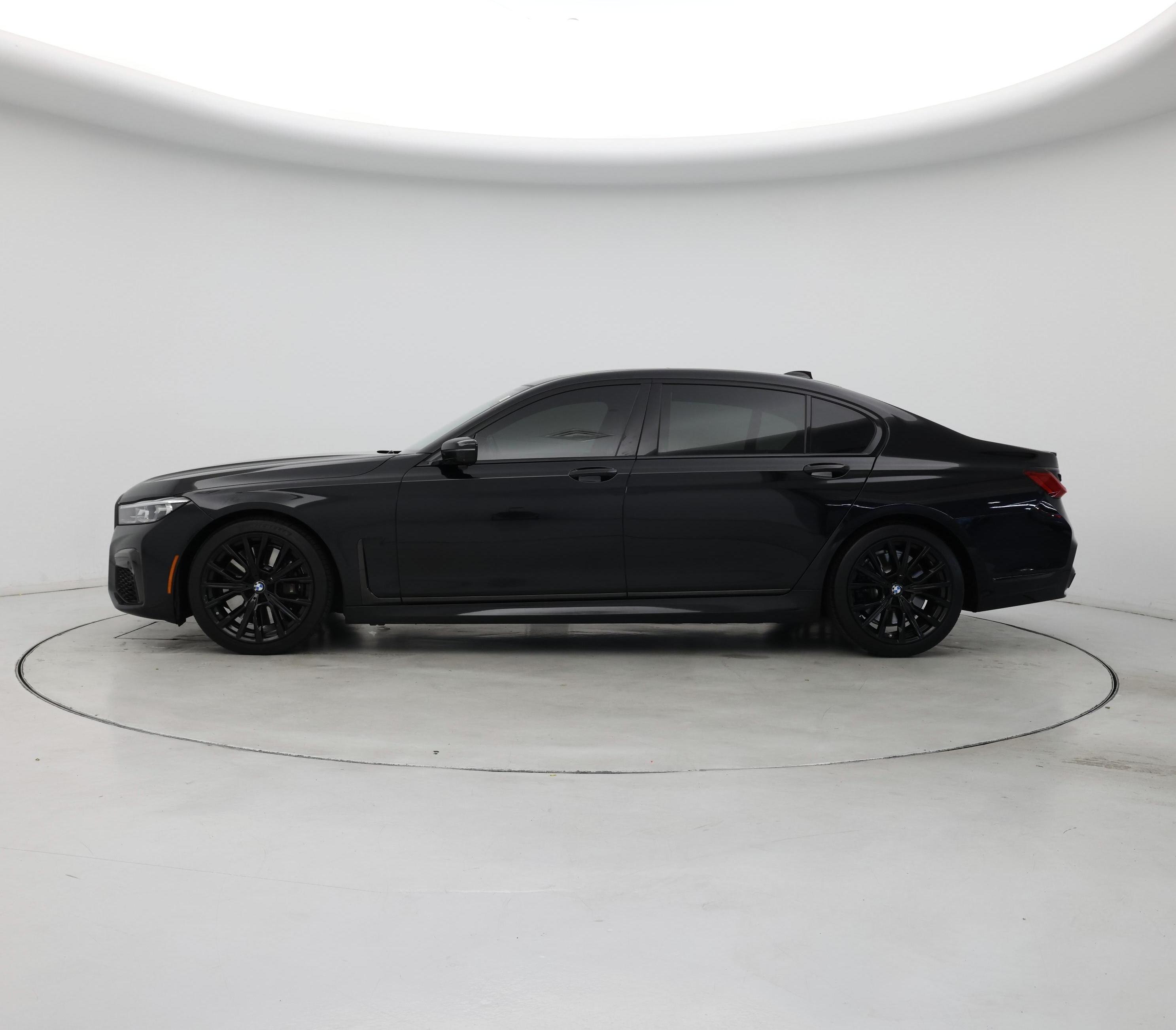 Thumbnail: 2021 BMW 7 Series - 3