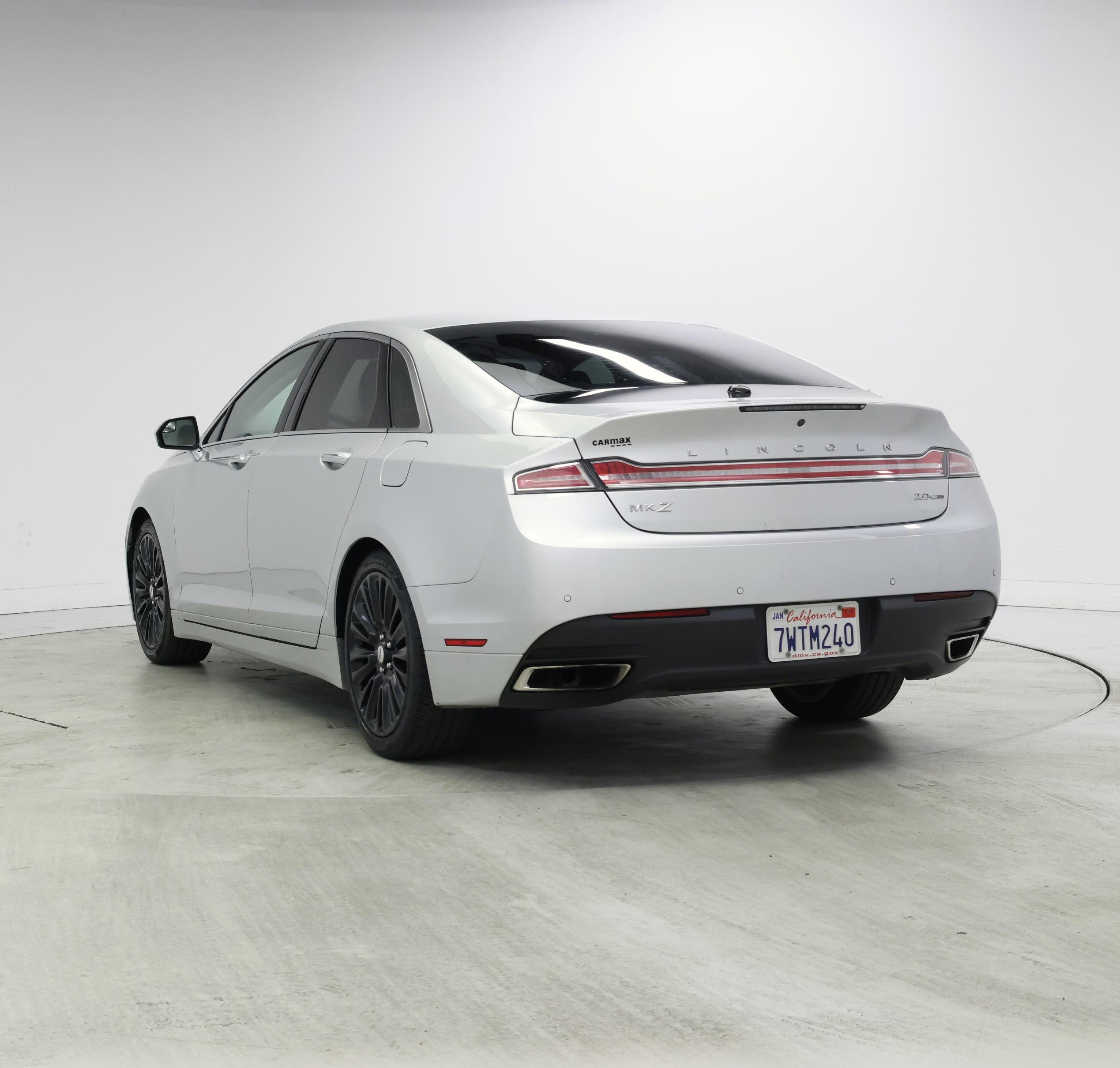Thumbnail: 2016 Lincoln MKZ - 2