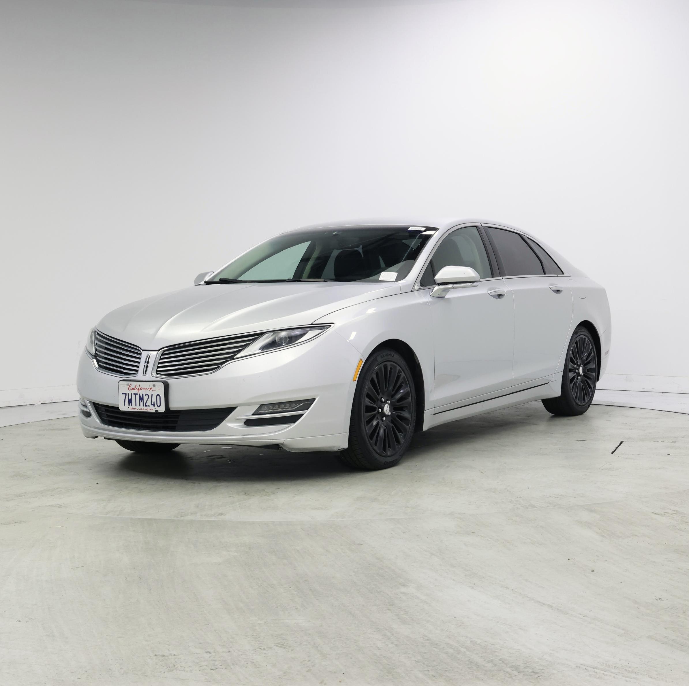 Thumbnail: 2016 Lincoln MKZ - 4