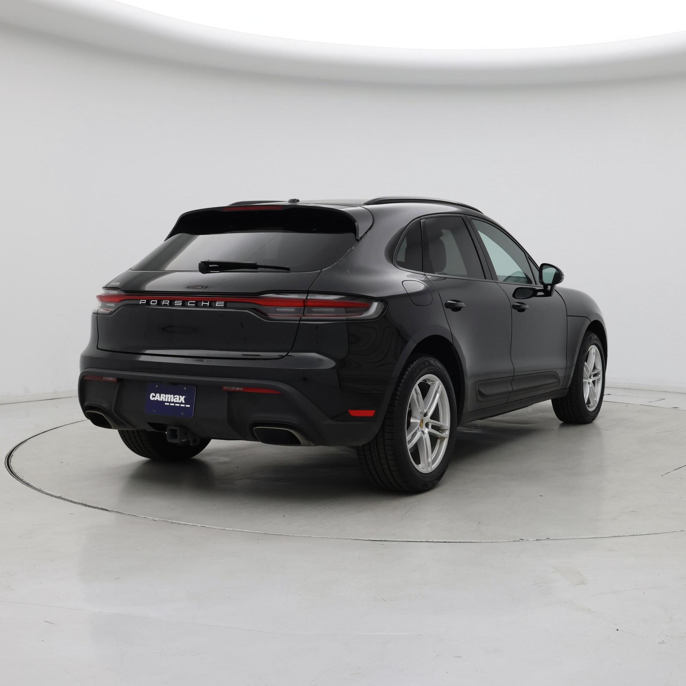 Thumbnail: 2022 Porsche Macan - 8