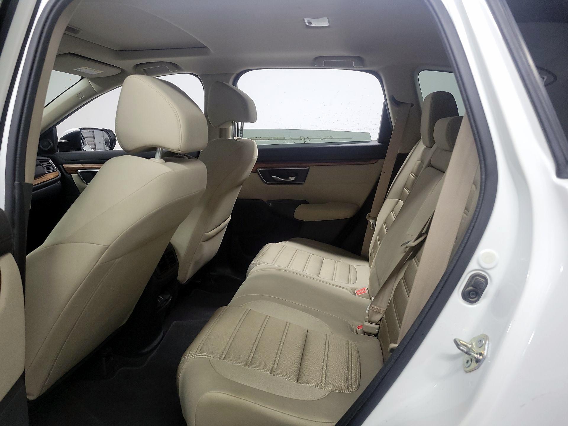 Thumbnail: 2018 Honda CR-V - 17
