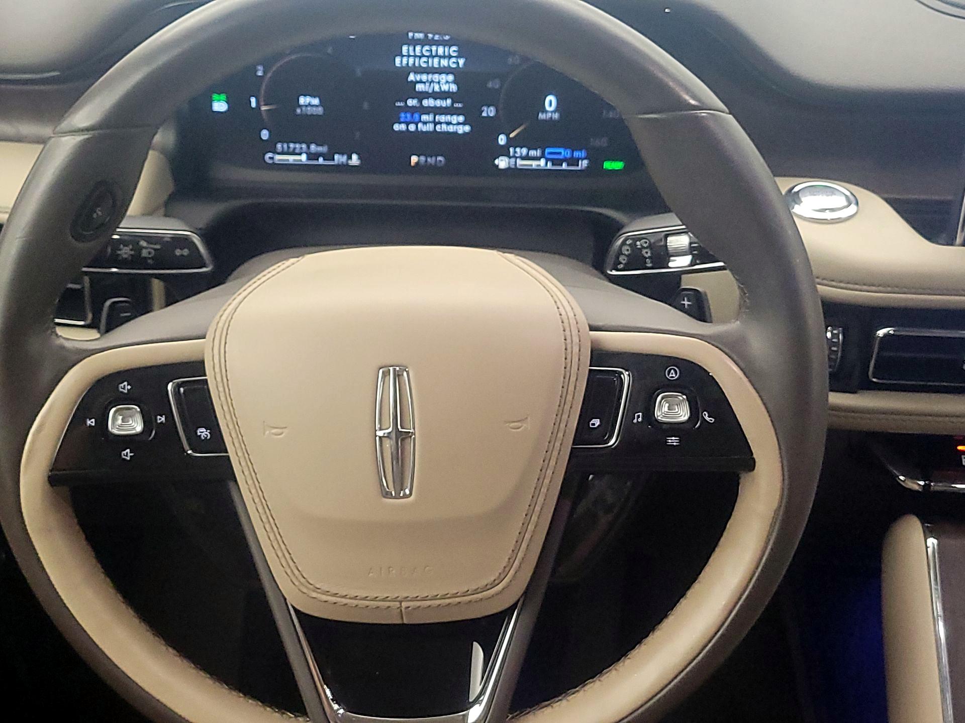 Thumbnail: 2020 Lincoln Aviator - 10