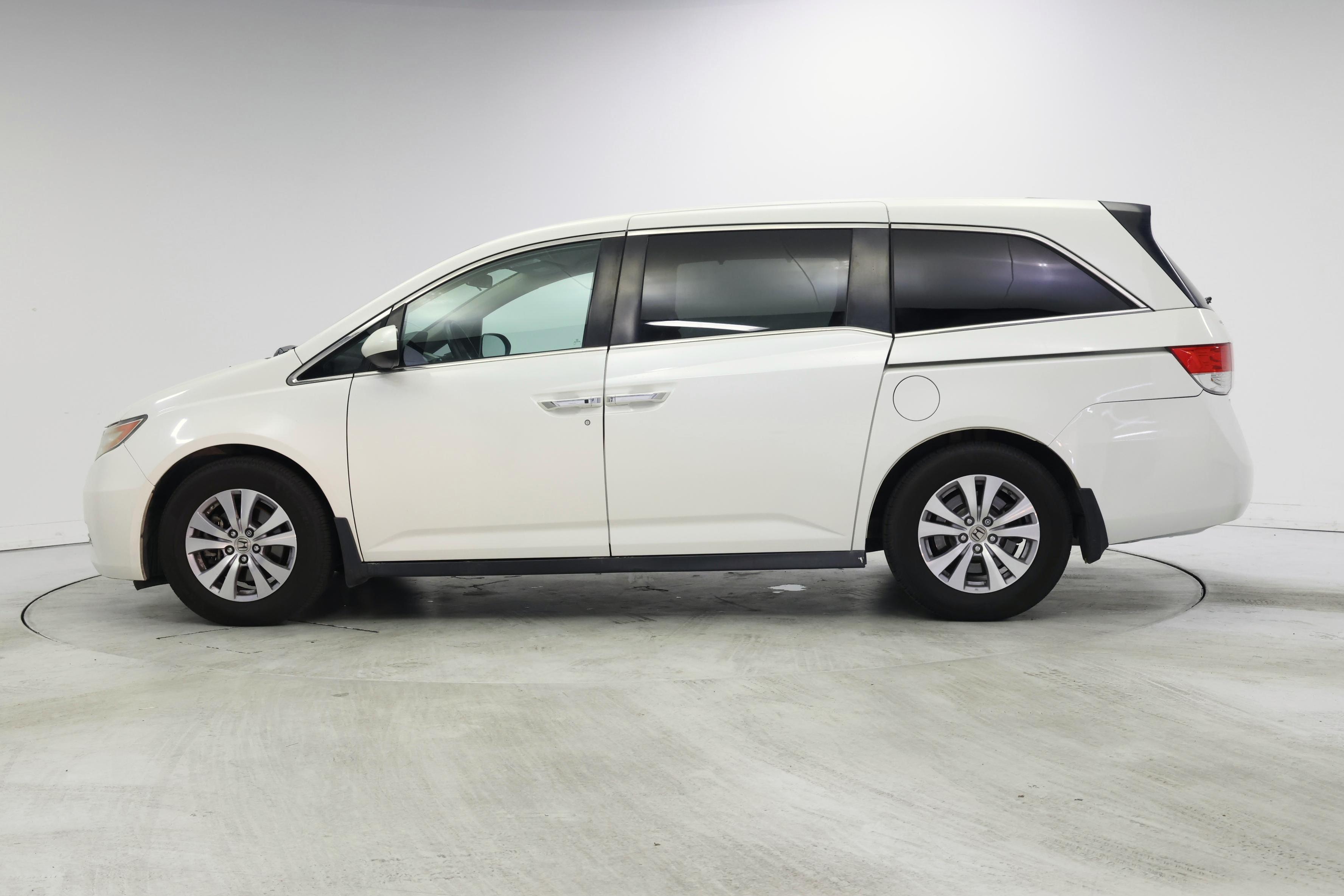 Thumbnail: 2015 Honda Odyssey - 3