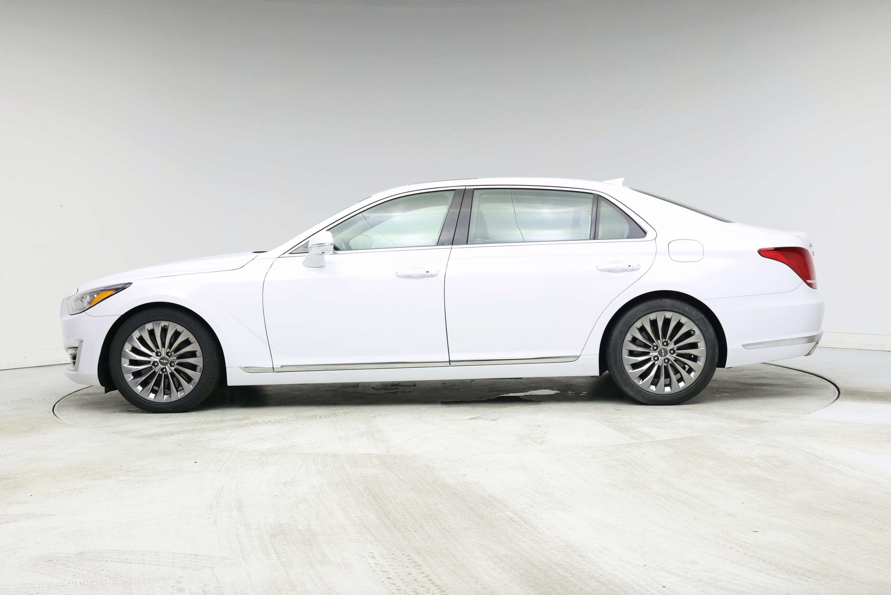 Thumbnail: 2018 Genesis G90 - 3