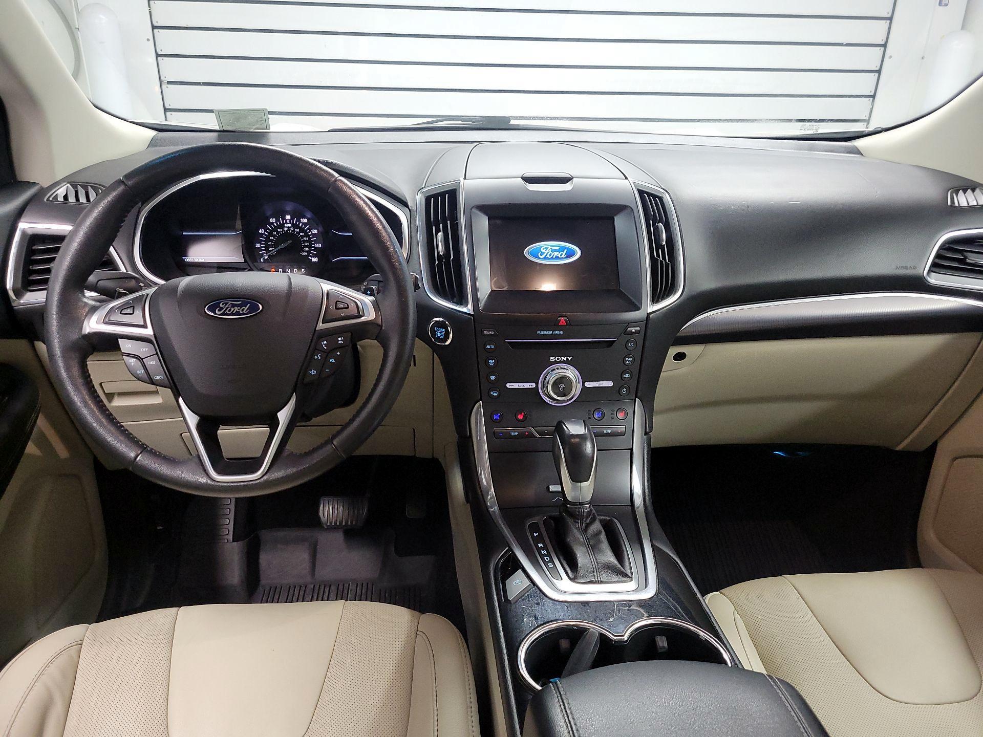 Thumbnail: 2017 Ford Edge - 9