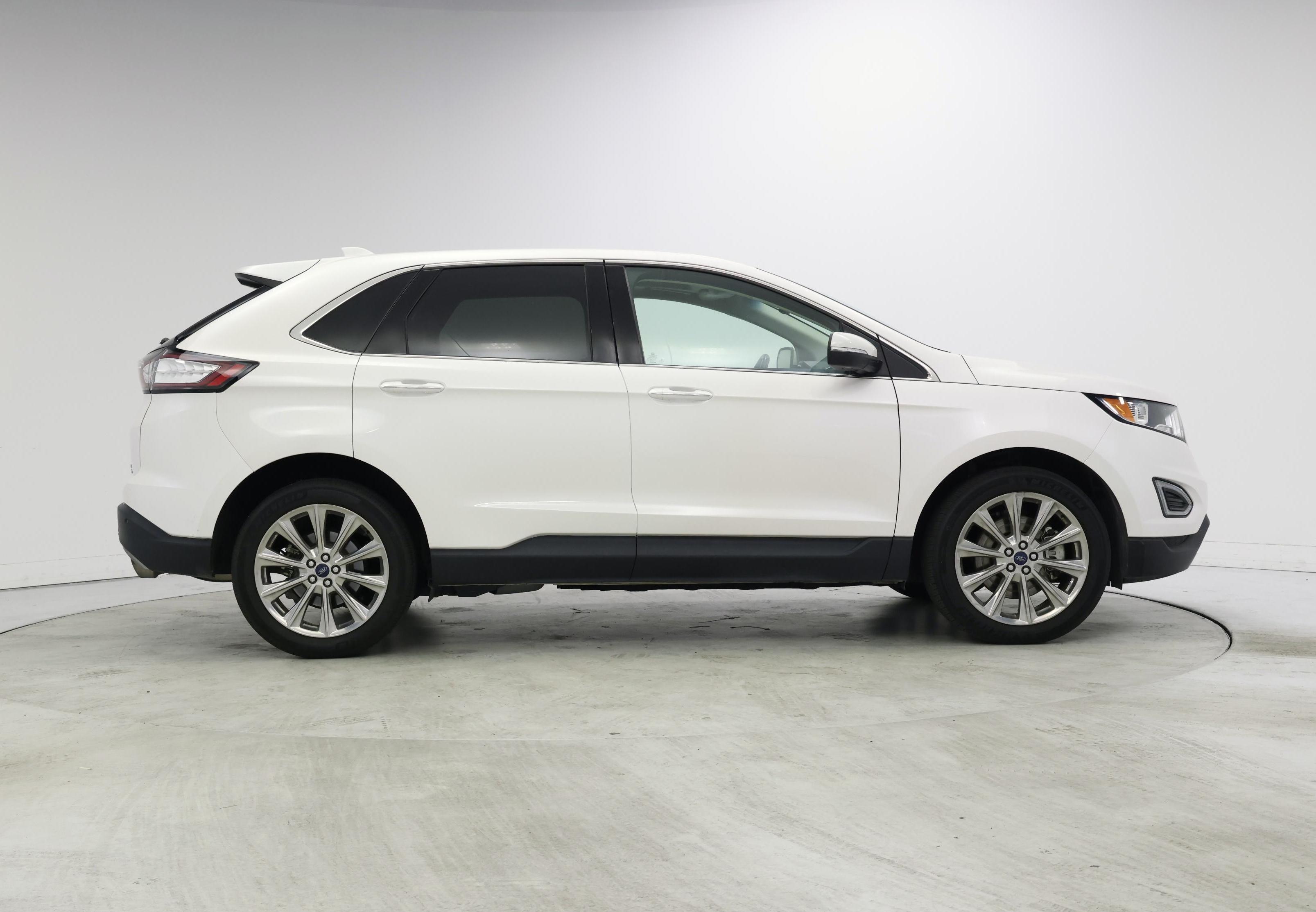 Thumbnail: 2017 Ford Edge - 7
