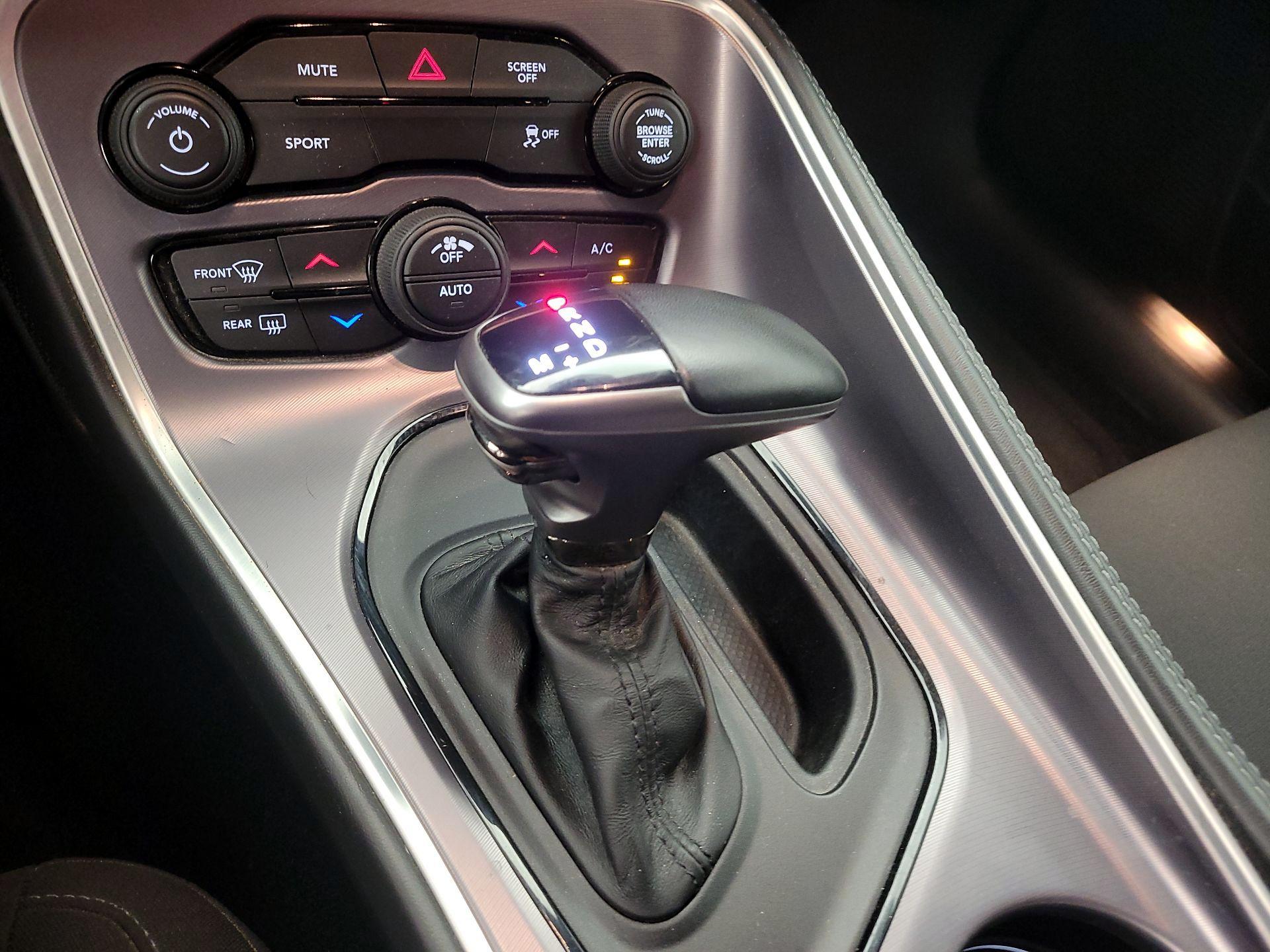 Thumbnail: 2020 Dodge Challenger - 17