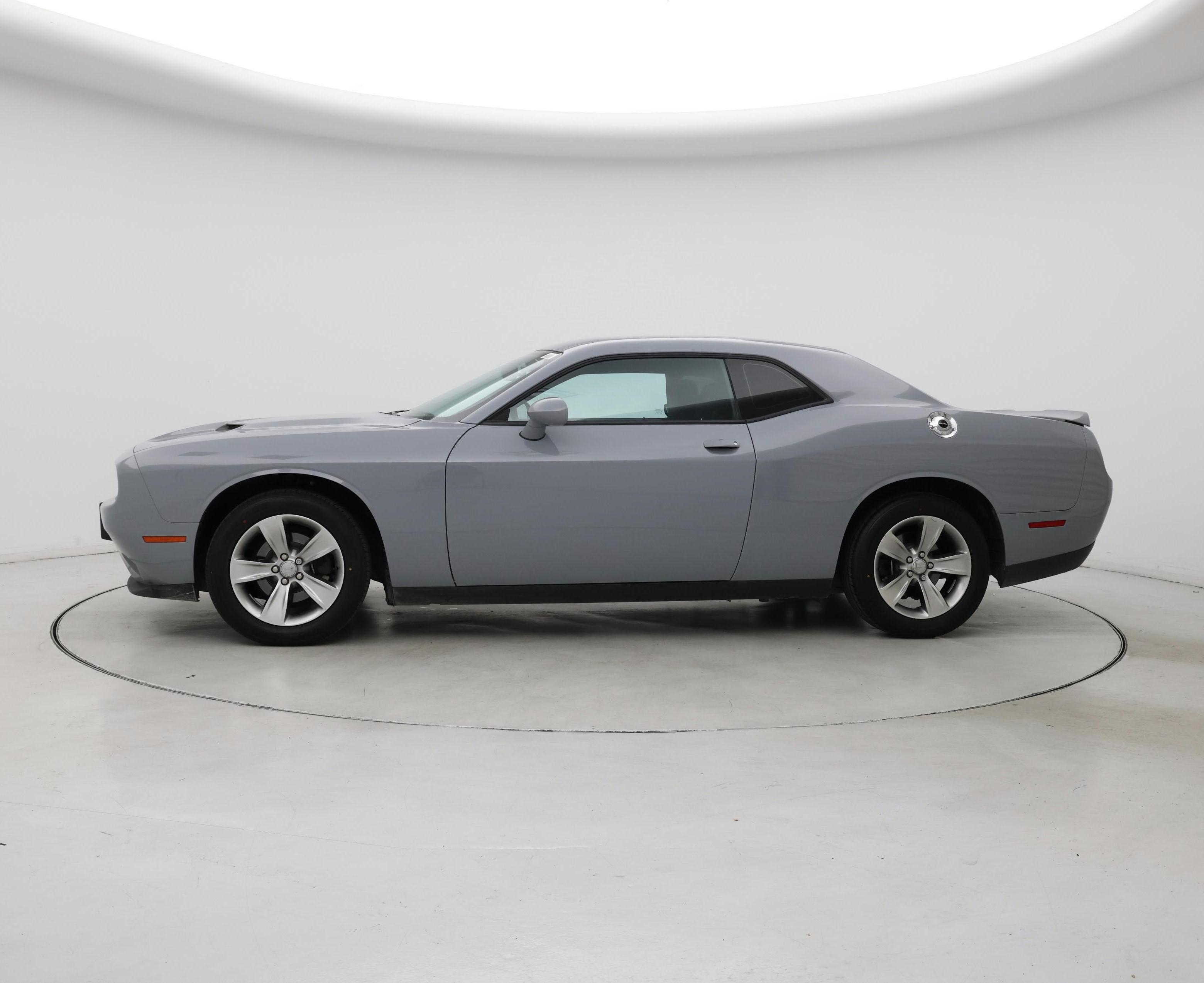 Thumbnail: 2020 Dodge Challenger - 3