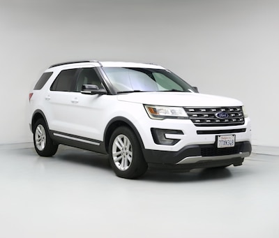White 2016 Ford Explorer XLT