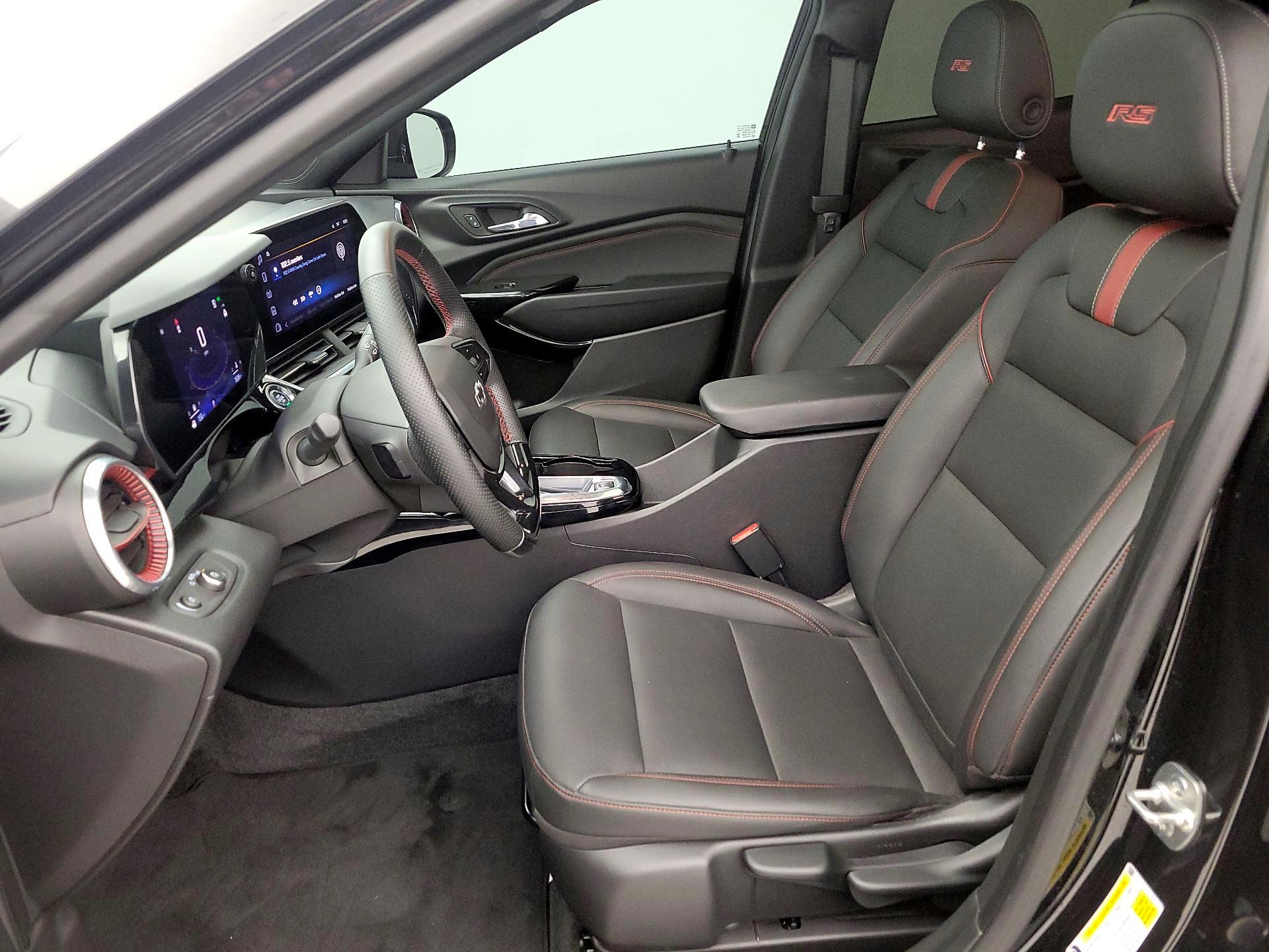 Thumbnail: 2024 Chevrolet Trax - 11