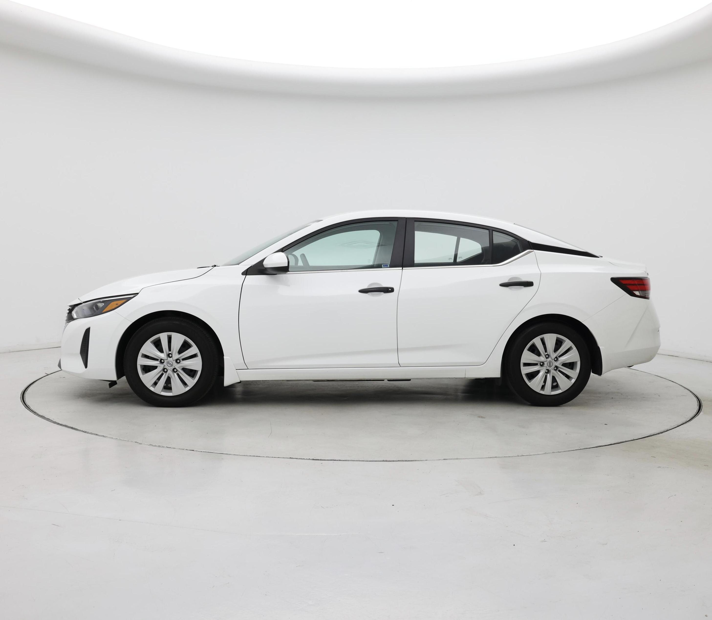 Thumbnail: 2024 Nissan Sentra - 3