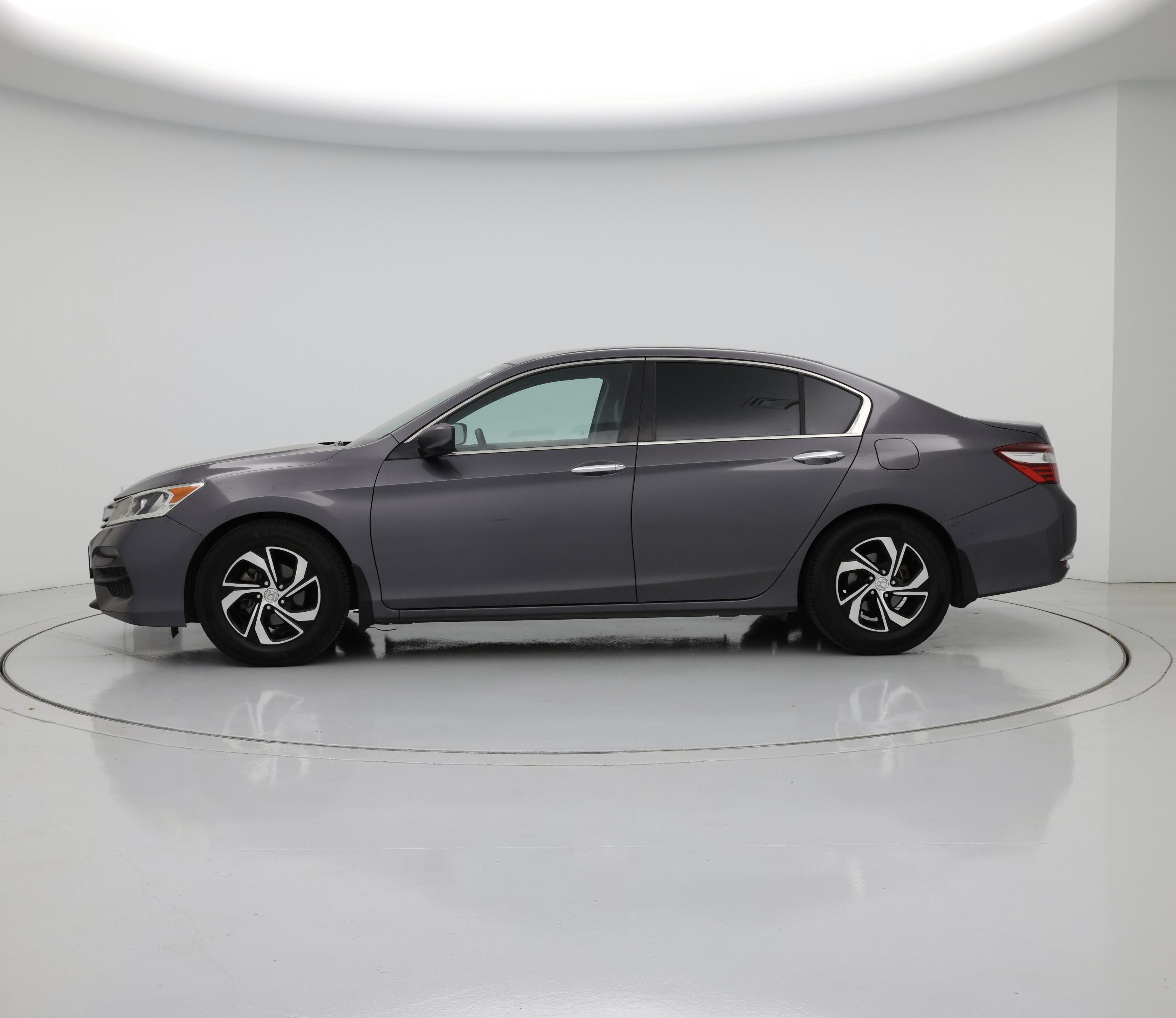 Thumbnail: 2017 Honda Accord - 3