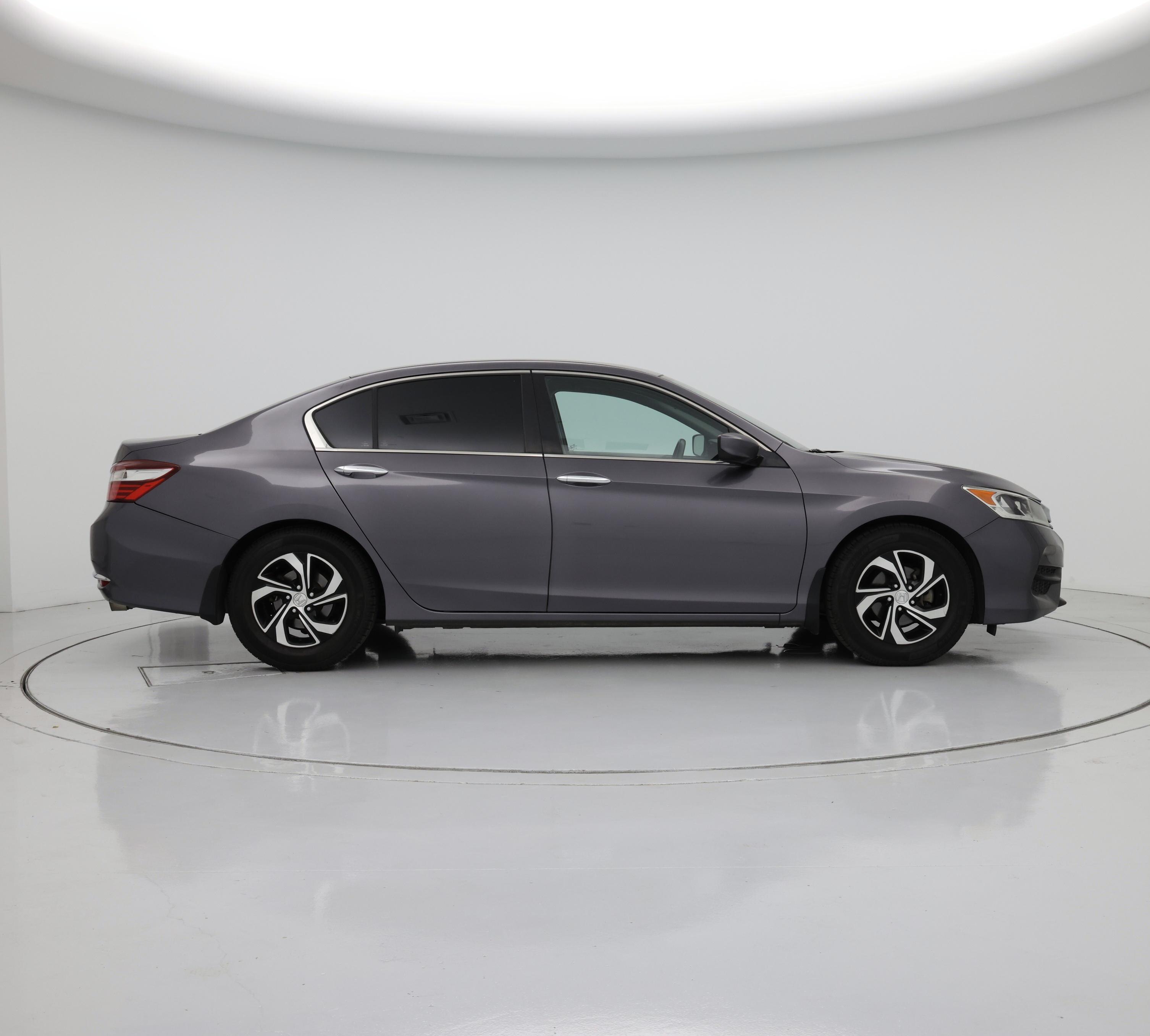 Thumbnail: 2017 Honda Accord - 7