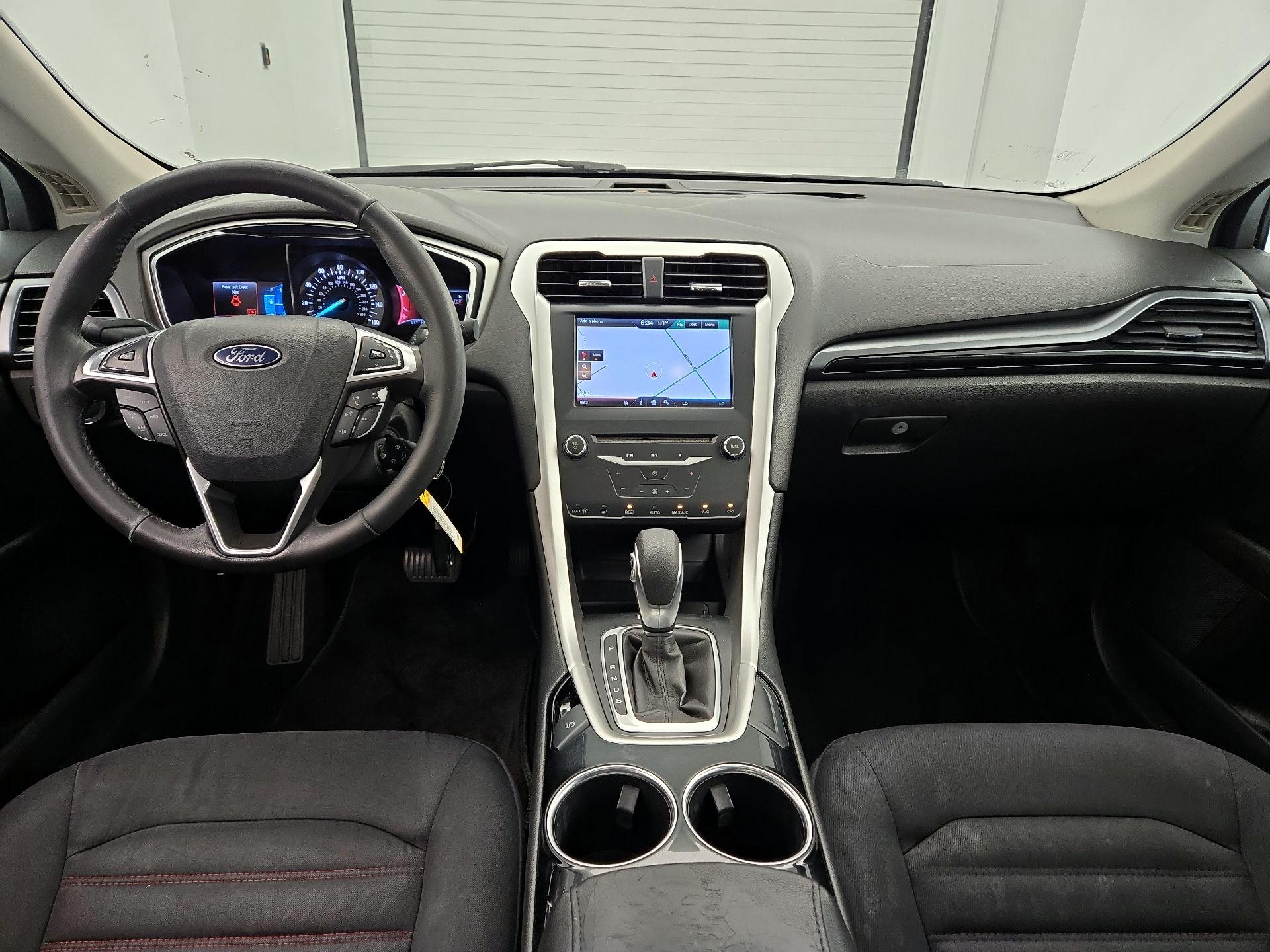 Thumbnail: 2013 Ford Fusion - 9