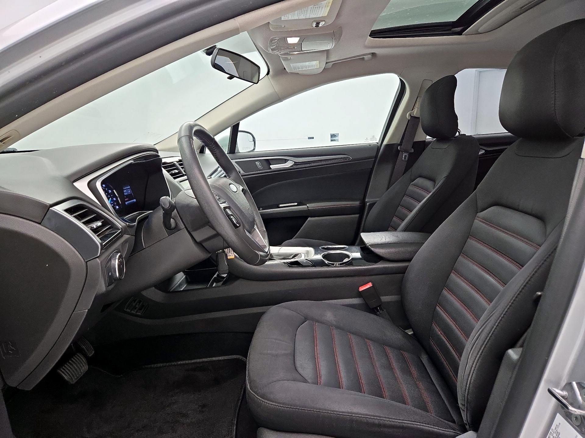 Thumbnail: 2013 Ford Fusion - 11
