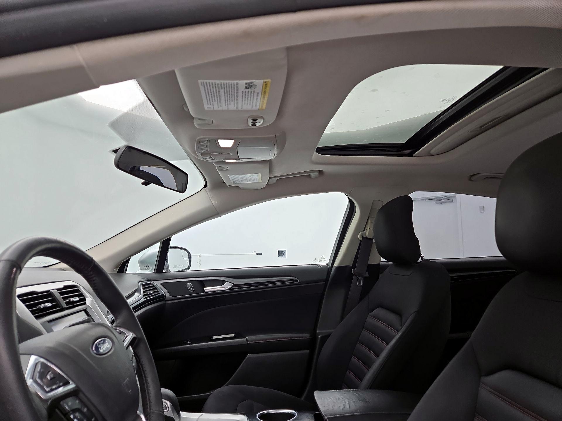Thumbnail: 2013 Ford Fusion - 20