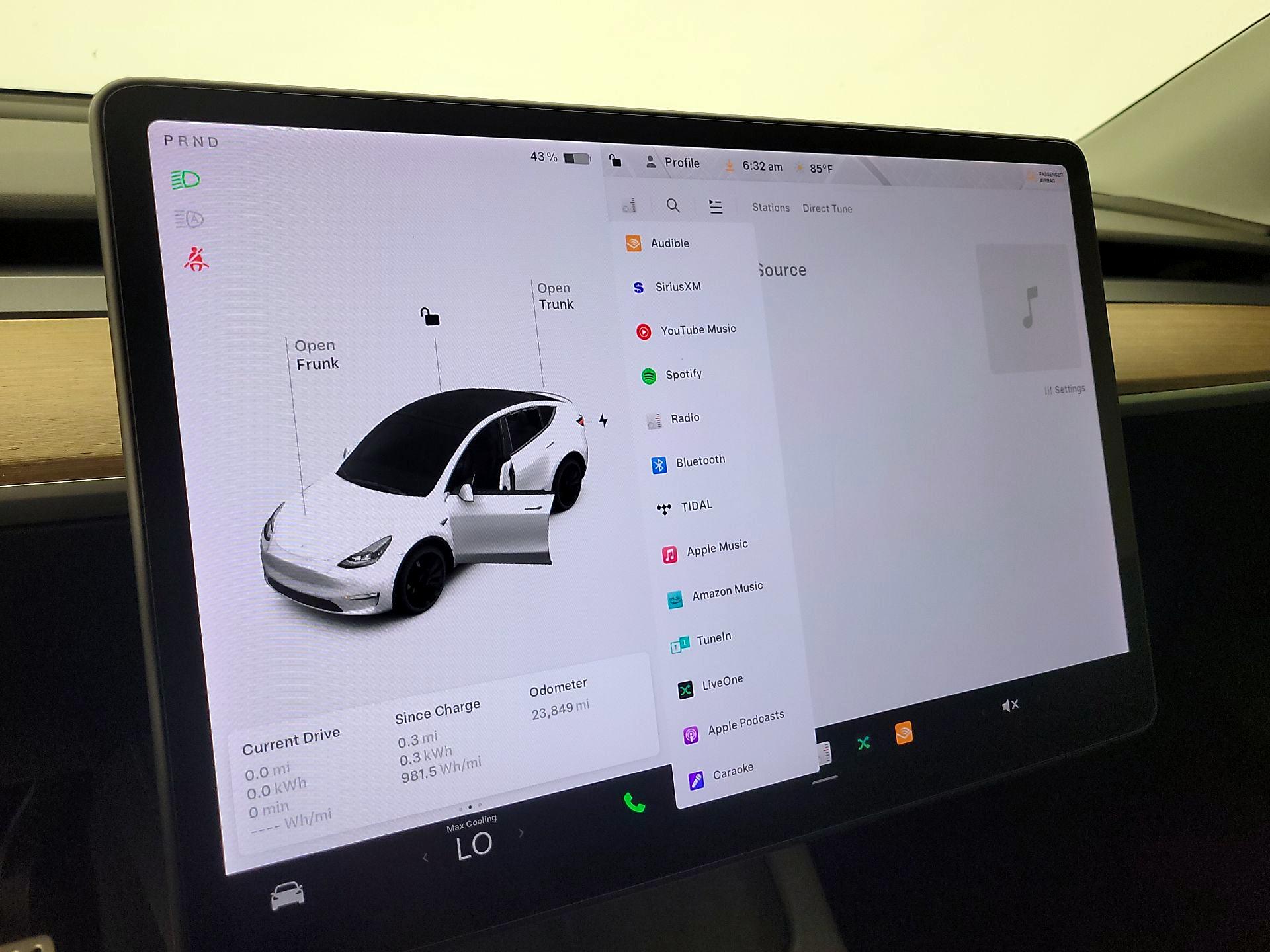 Thumbnail: 2022 Tesla Model Y - 15