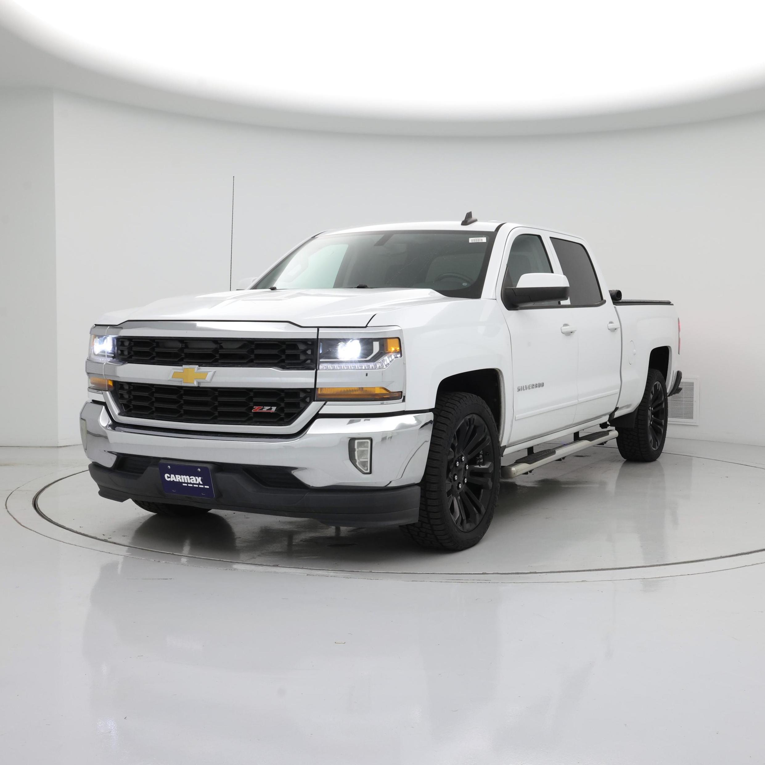 Thumbnail: 2017 Chevrolet Silverado 1500 - 4